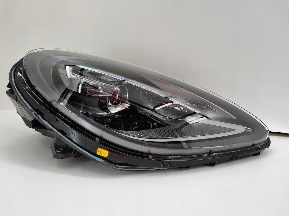 Lampa Przód Full Led Matrix 95B941078J Macan Lift