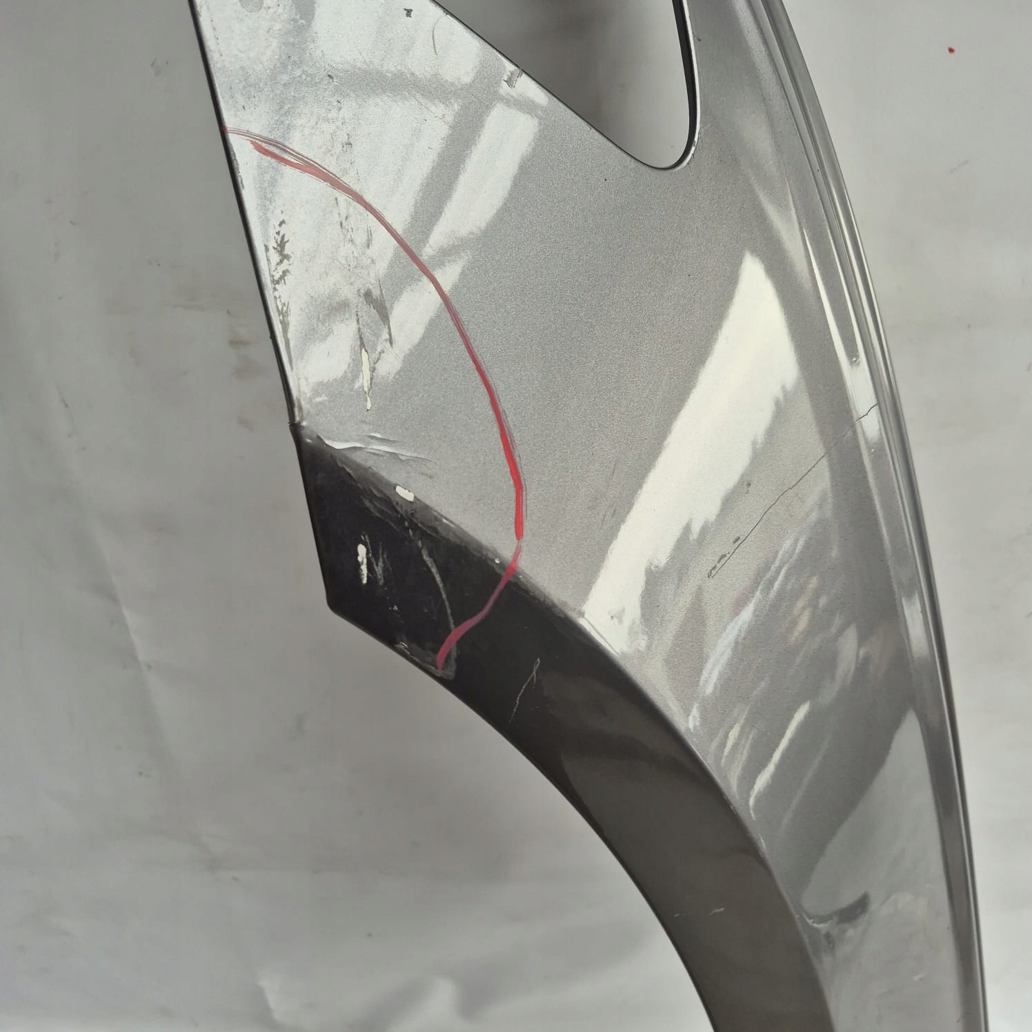 AUDI A6 C8 4K0 18- blatník levý předek přední