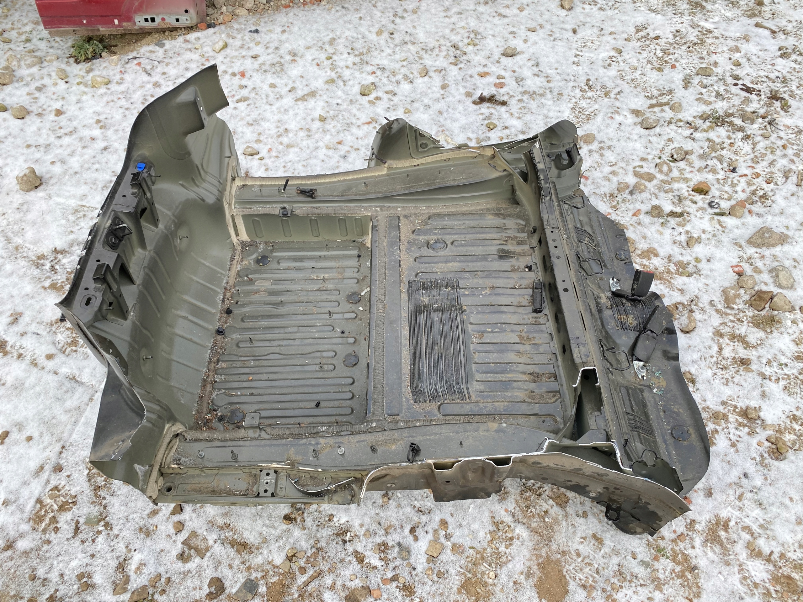 ЧЕТВЕРТИНА ЗАД. ЗАД ВАННА CHEVROLET КАМАРО SS 6.2