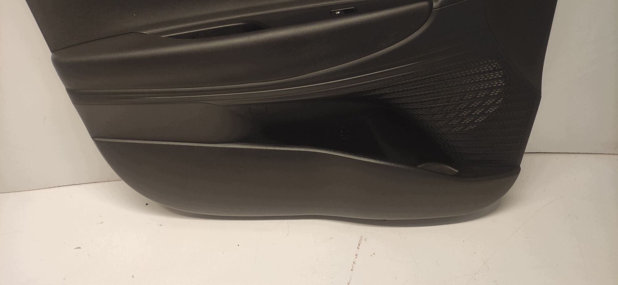 HYUNDAI I20 III side upholstery door left left front front 21-26