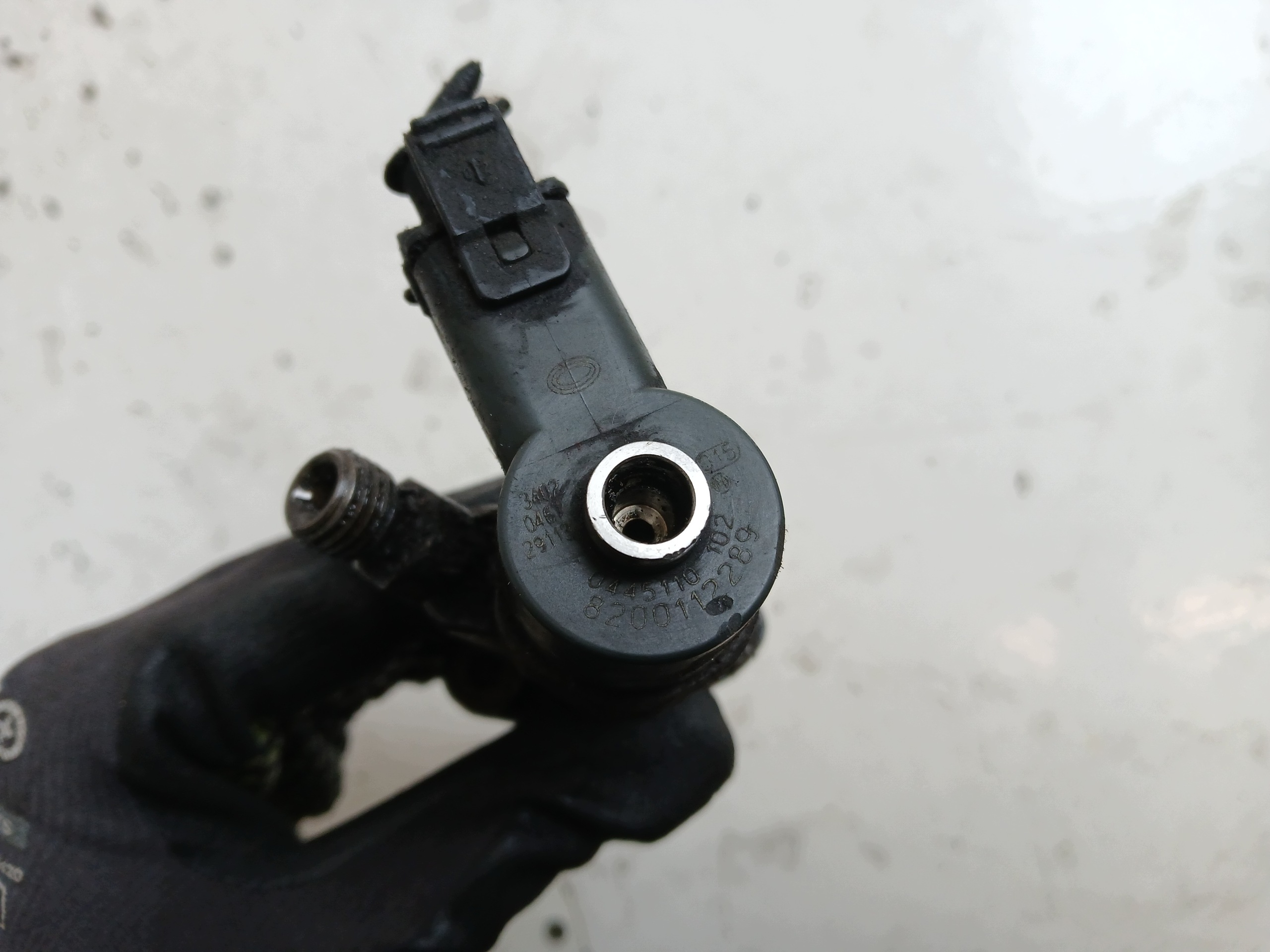 RENAULT MASTER II 2.2 DCI injector nozzle 8200112289
