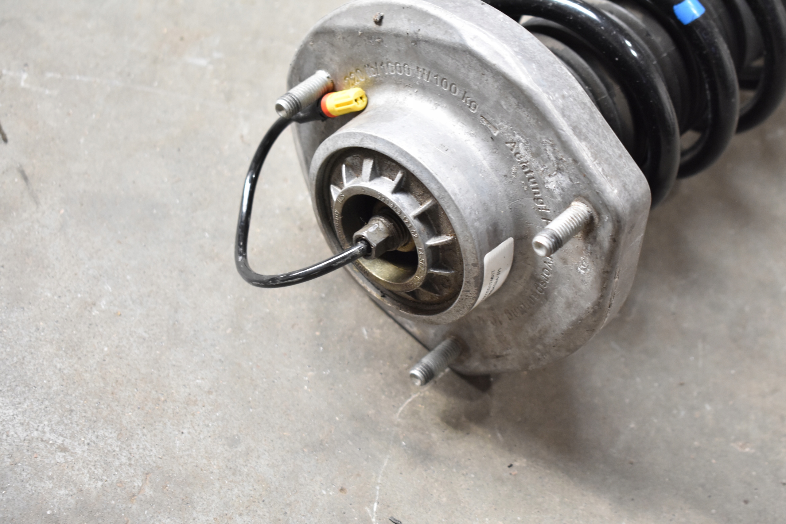 IDEALNY shock absorber front front PORSCHE 991 1