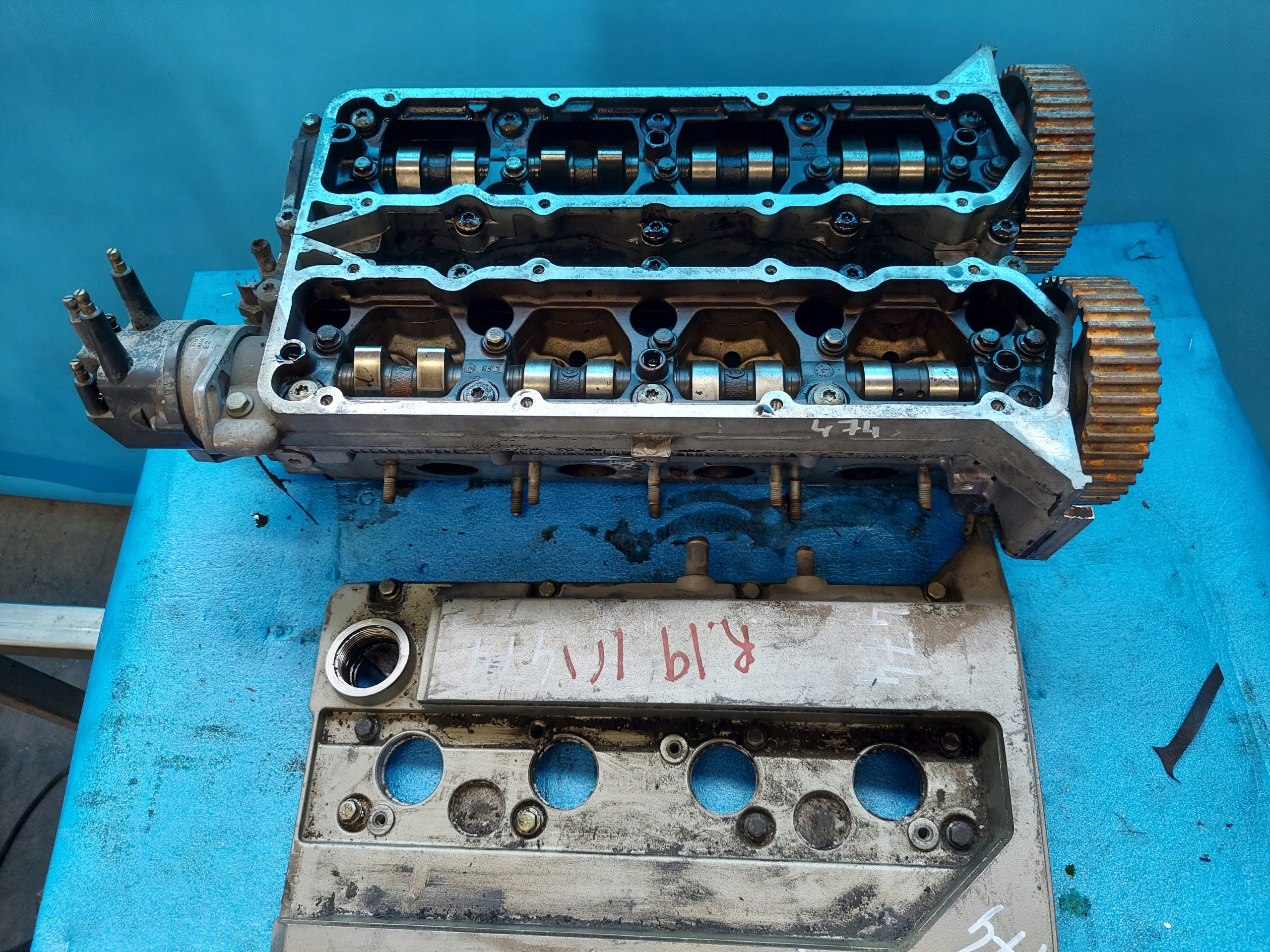 head. CLIO and BACCARA 1.8 16V 9464