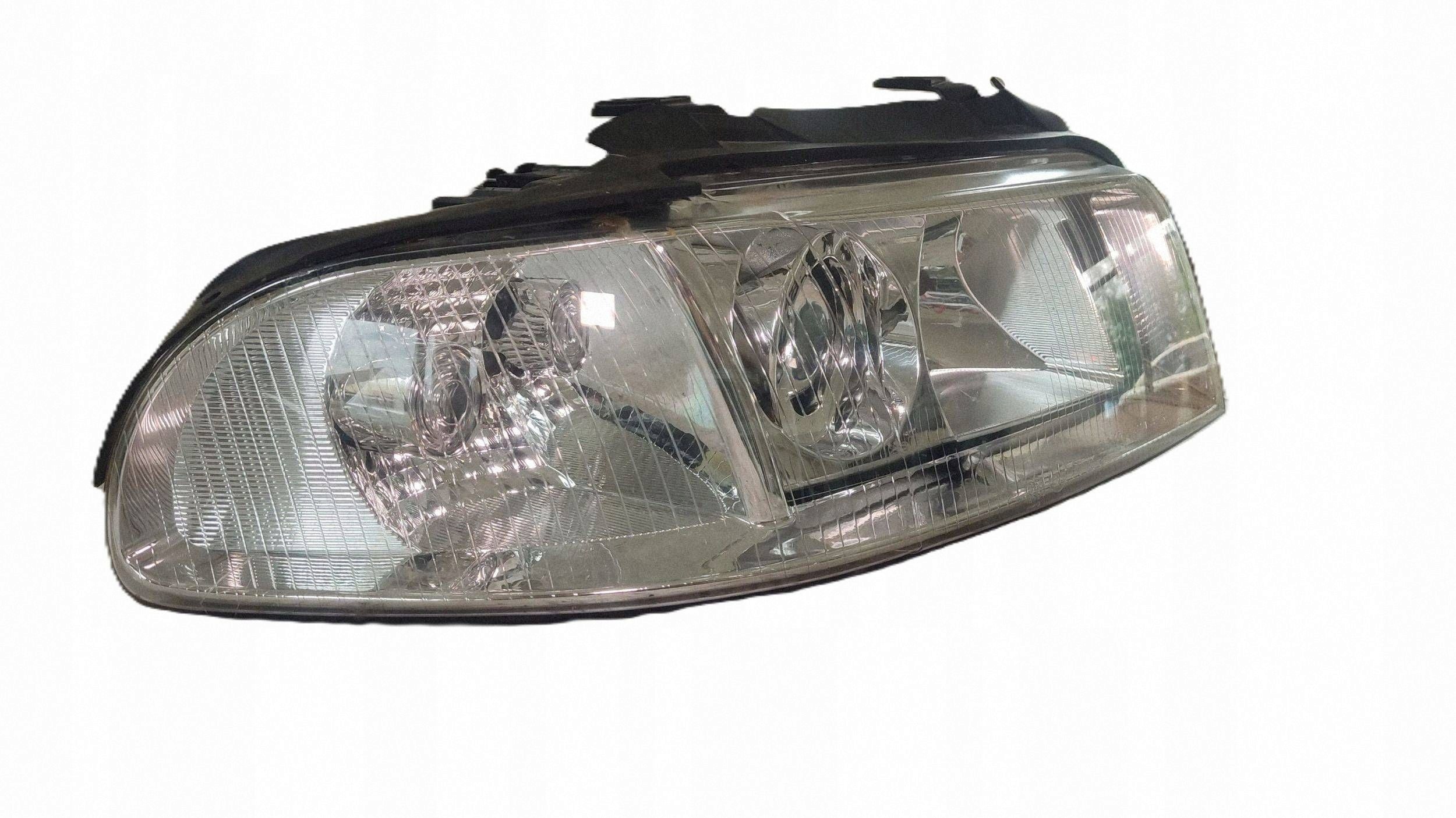 light front right AUDI A4 B5