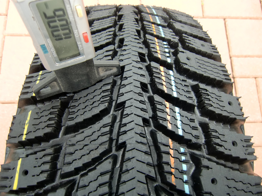 OPONY ZIMOWE 205/60R16 Model inny