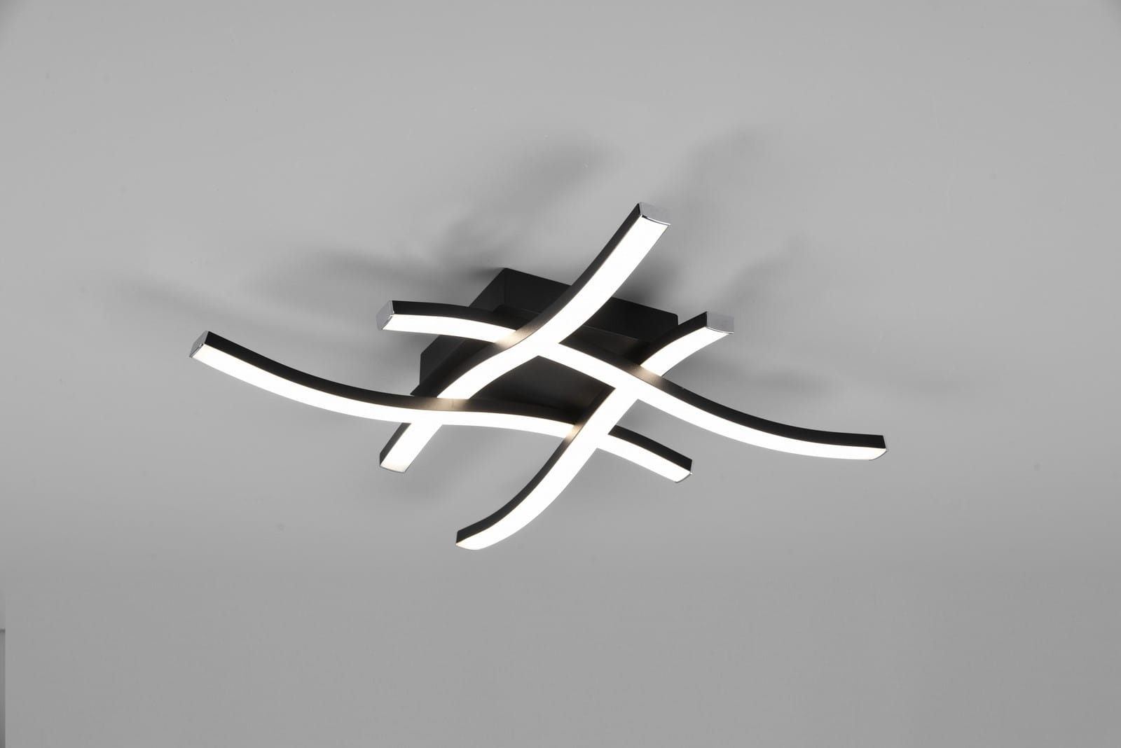 Led stropná lampa s vlnitou mriežkou, čierna Rl