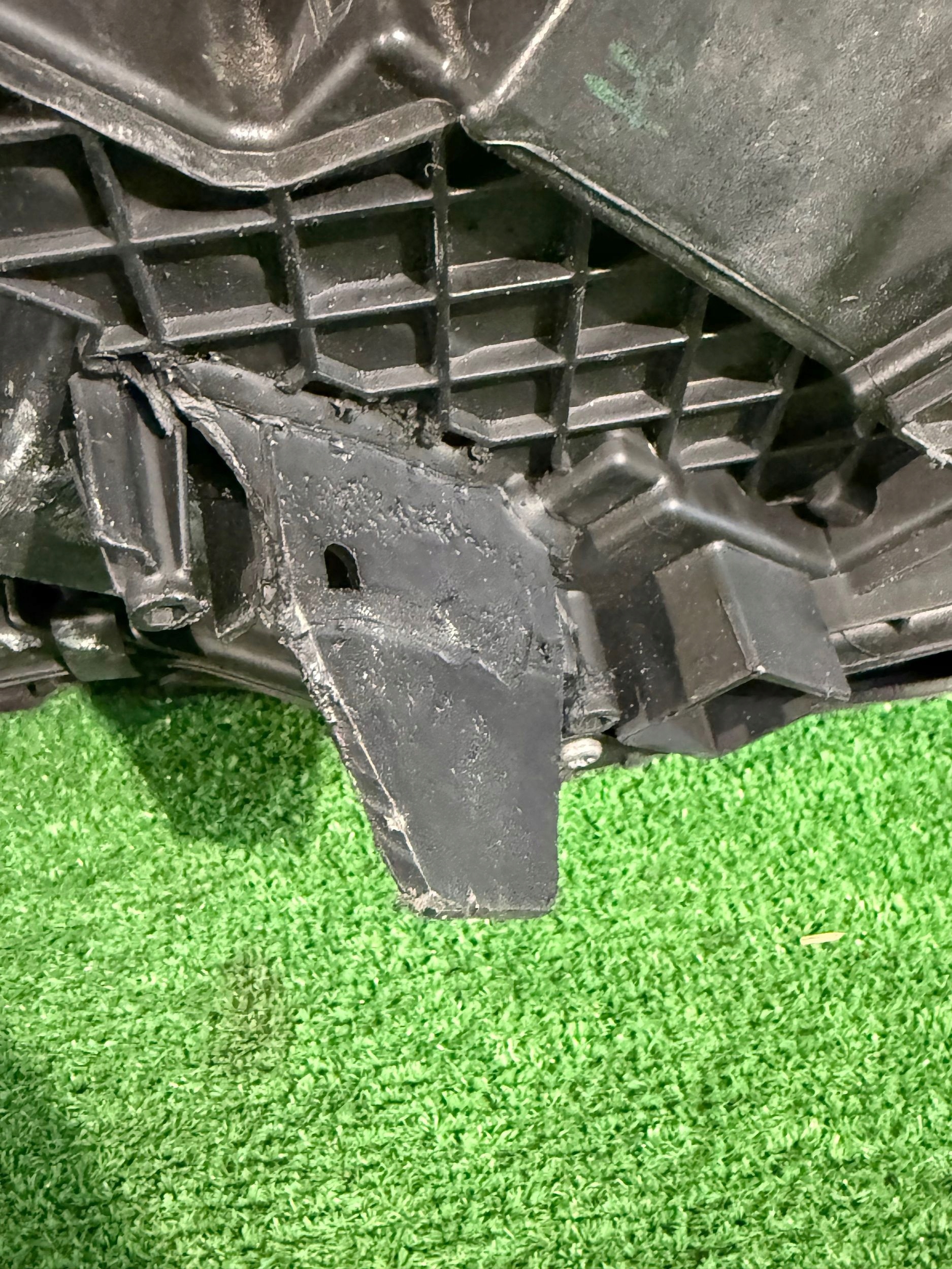 REFLEKTOR left MERCEDES GLA LIFT 17-19 W156