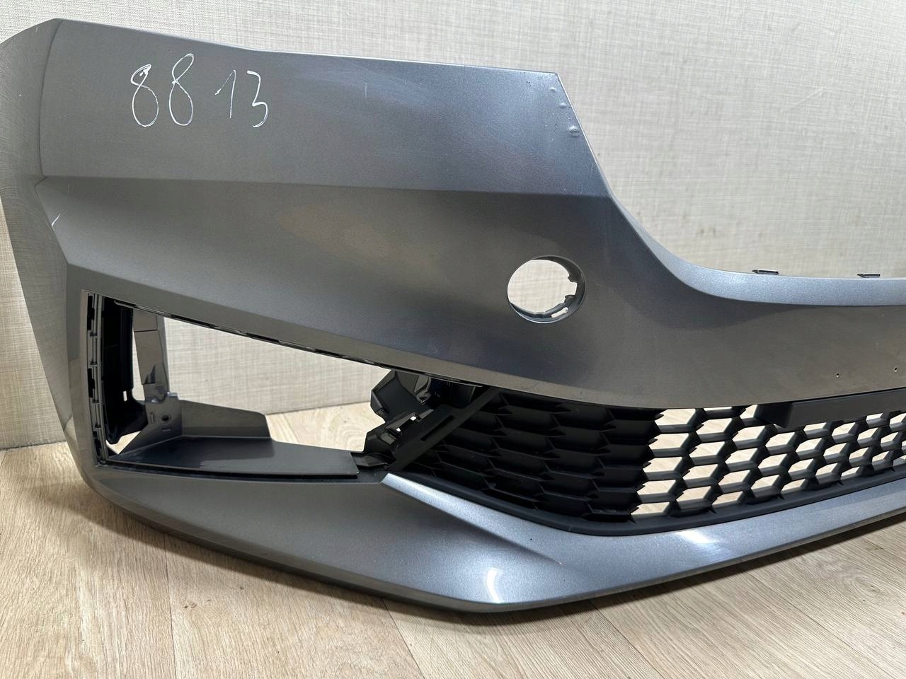 Skoda Fabia IV 2021-> bumper front grid 6VA807221