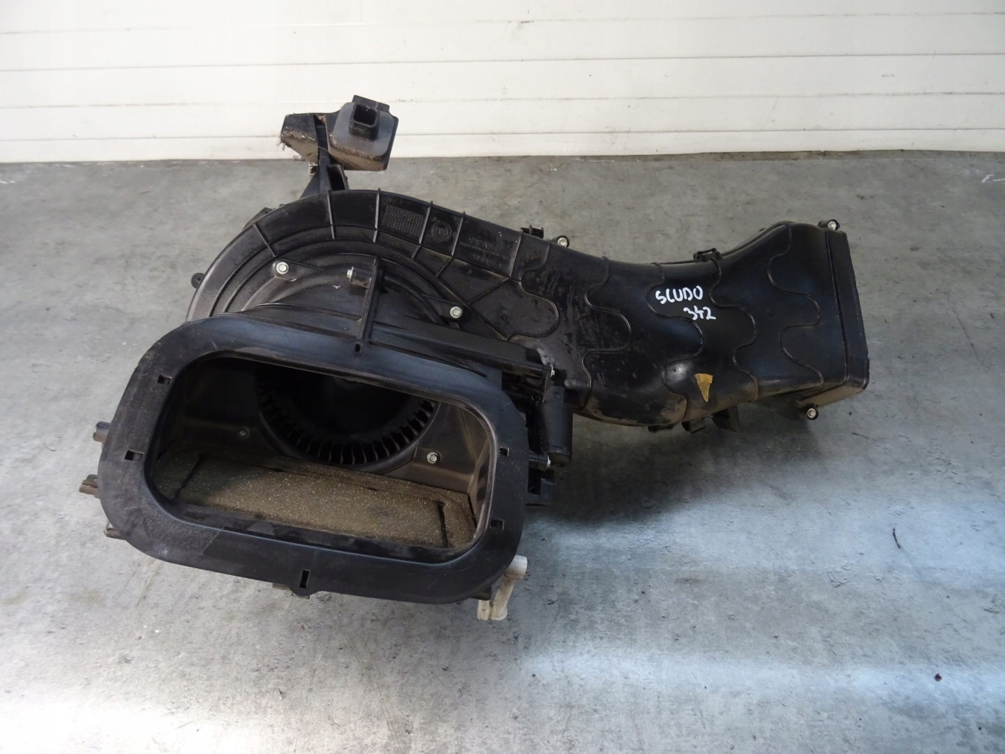 1401366880 - ВЕНТИЛЯТОР РЕЗИСТОР FIAT SCUDO II JUMPY