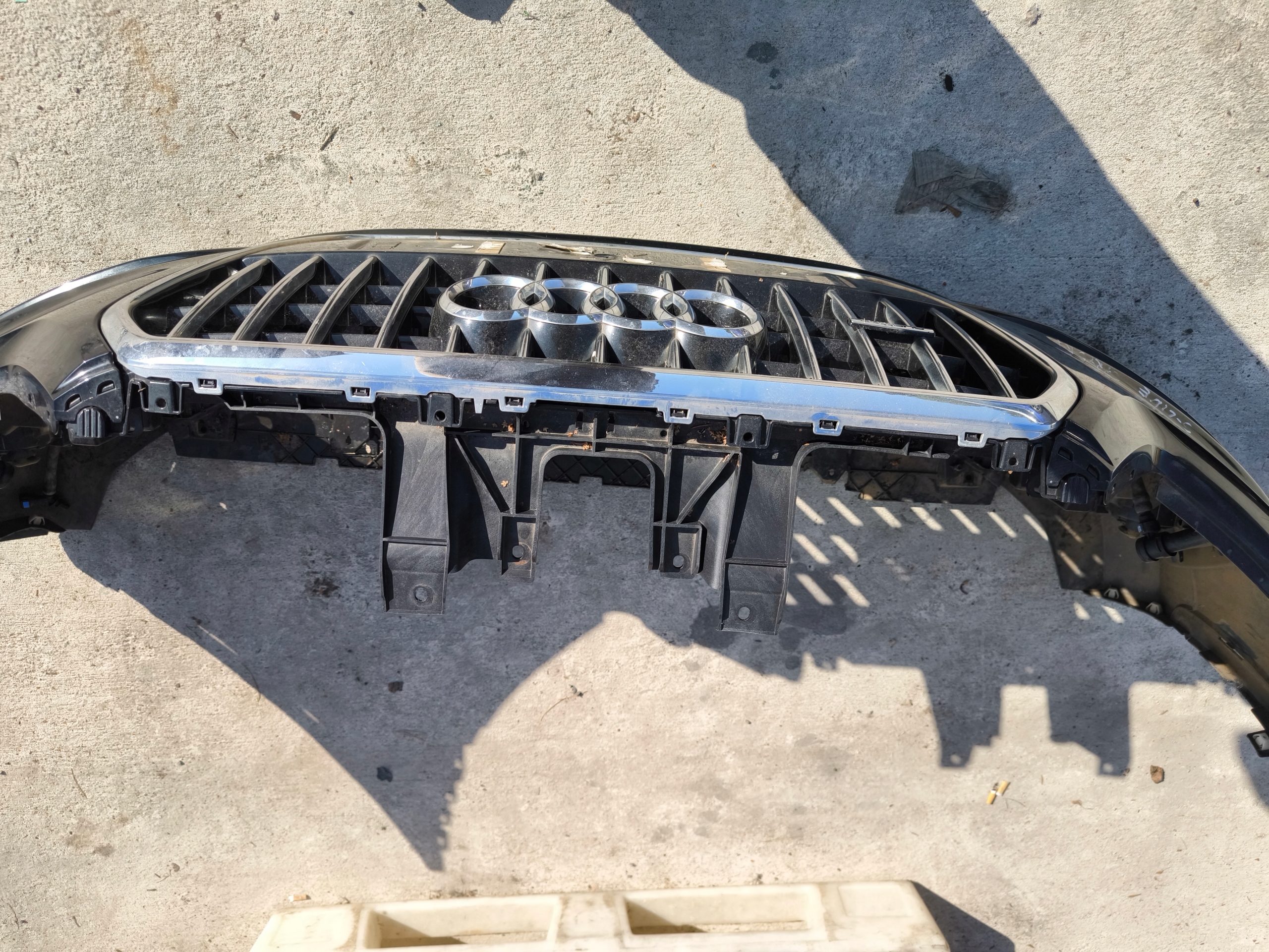 bumper front AUDI Q3 8U LY9B below washers S LINE complete 2011-2014