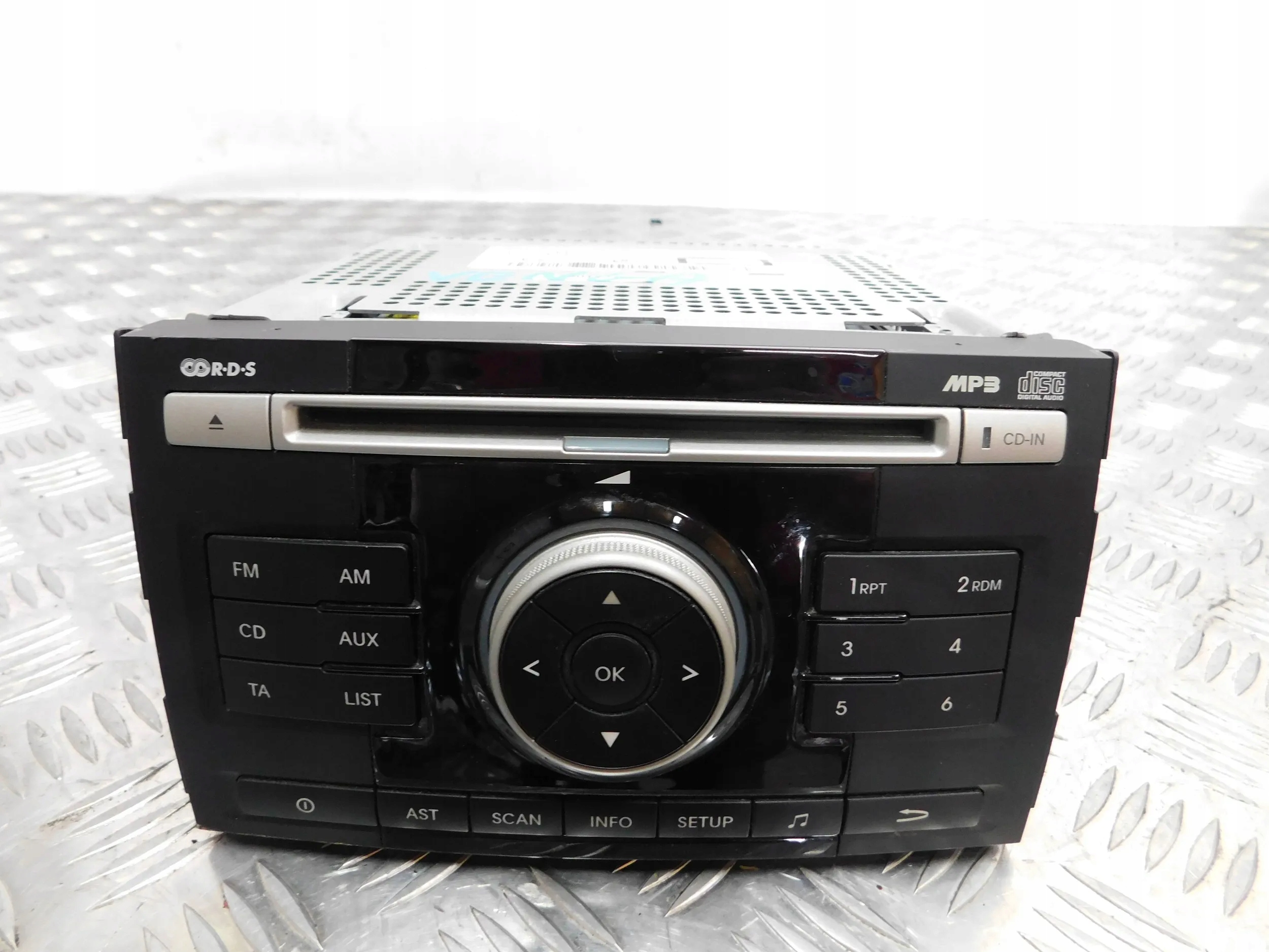 RADIO KIA VENGA 961601P000 za 99 zł z Jasienica Allegro.pl