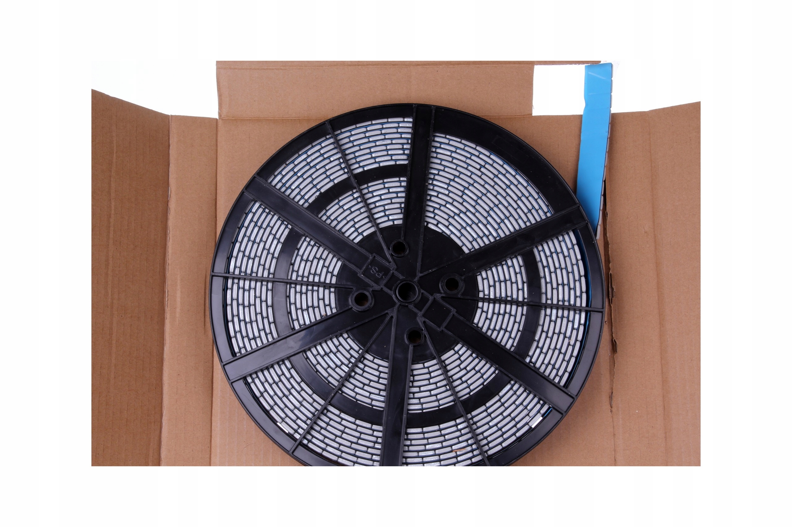 TULEJA RESORU NISSAN