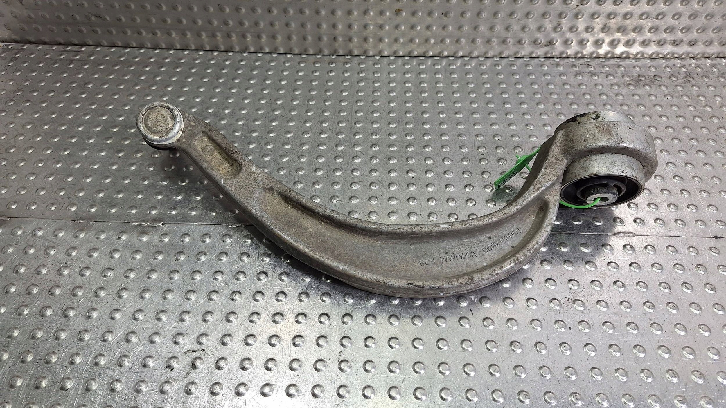 arm right front 4G0407696 AUDI A6 C7 A7 C7 PORSCHE MACAN 95B