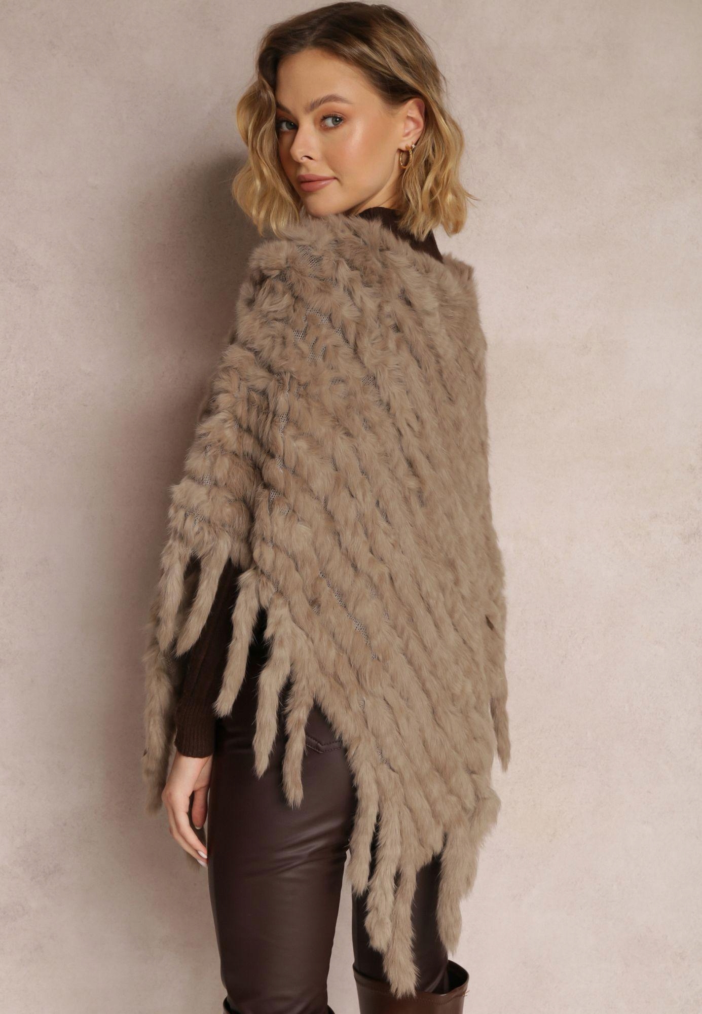 Renee Beżowe Ponczo damski Marka Renee