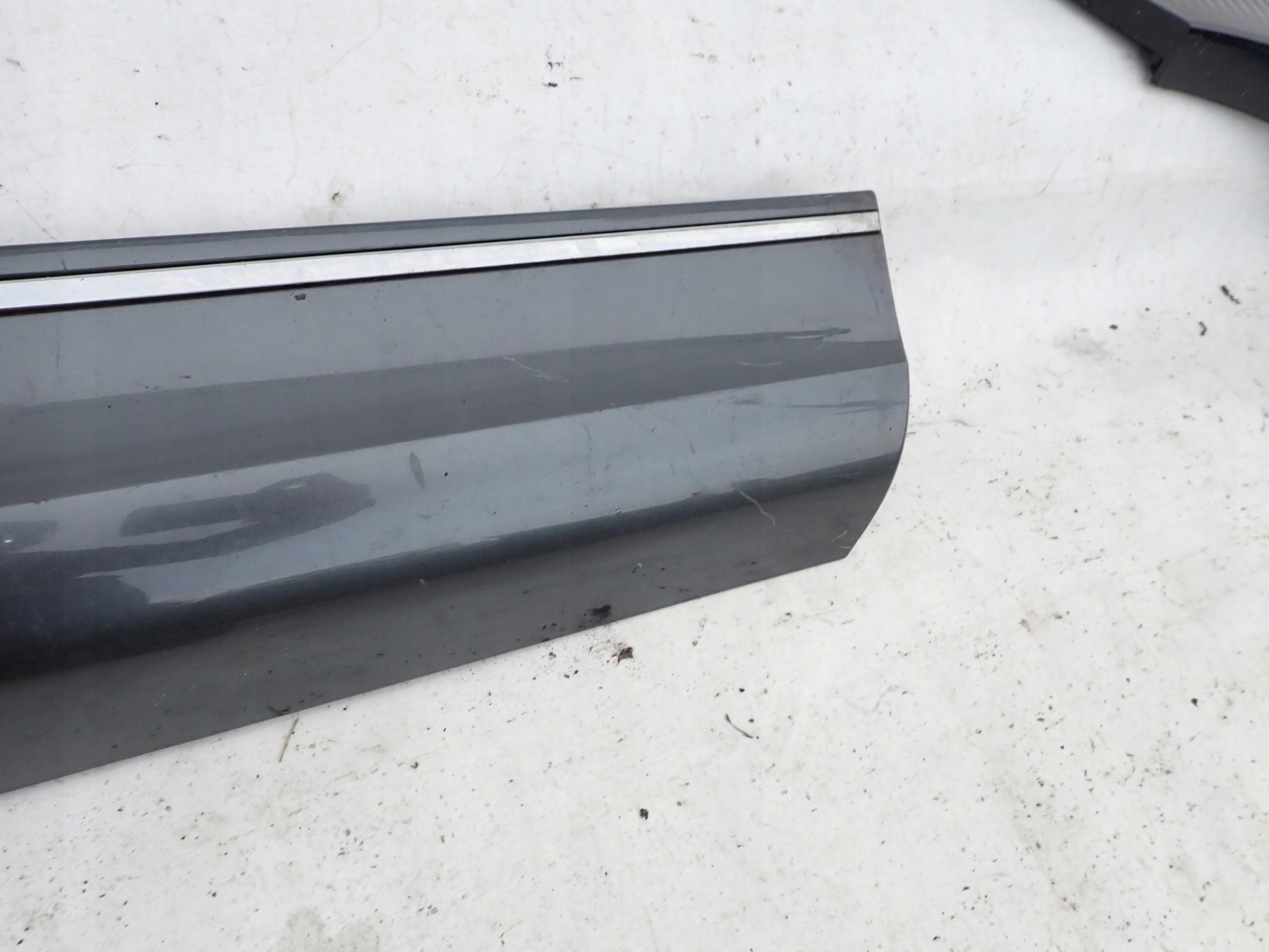 AUDI Q7 4L LIFT moulding door right front front 4L0853960