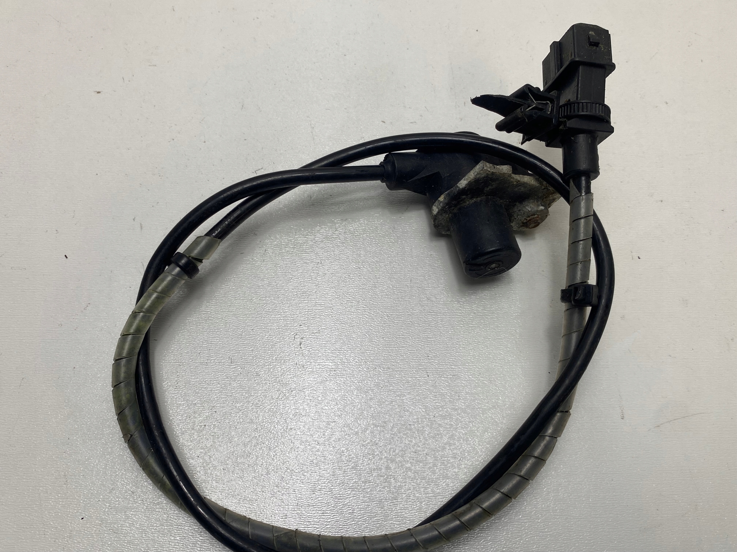 APRILIA SR MOTARD / PIAGGIO TYPHOON 18R+ CZUJNIK PRĘDKOŚCI LICZNIKA