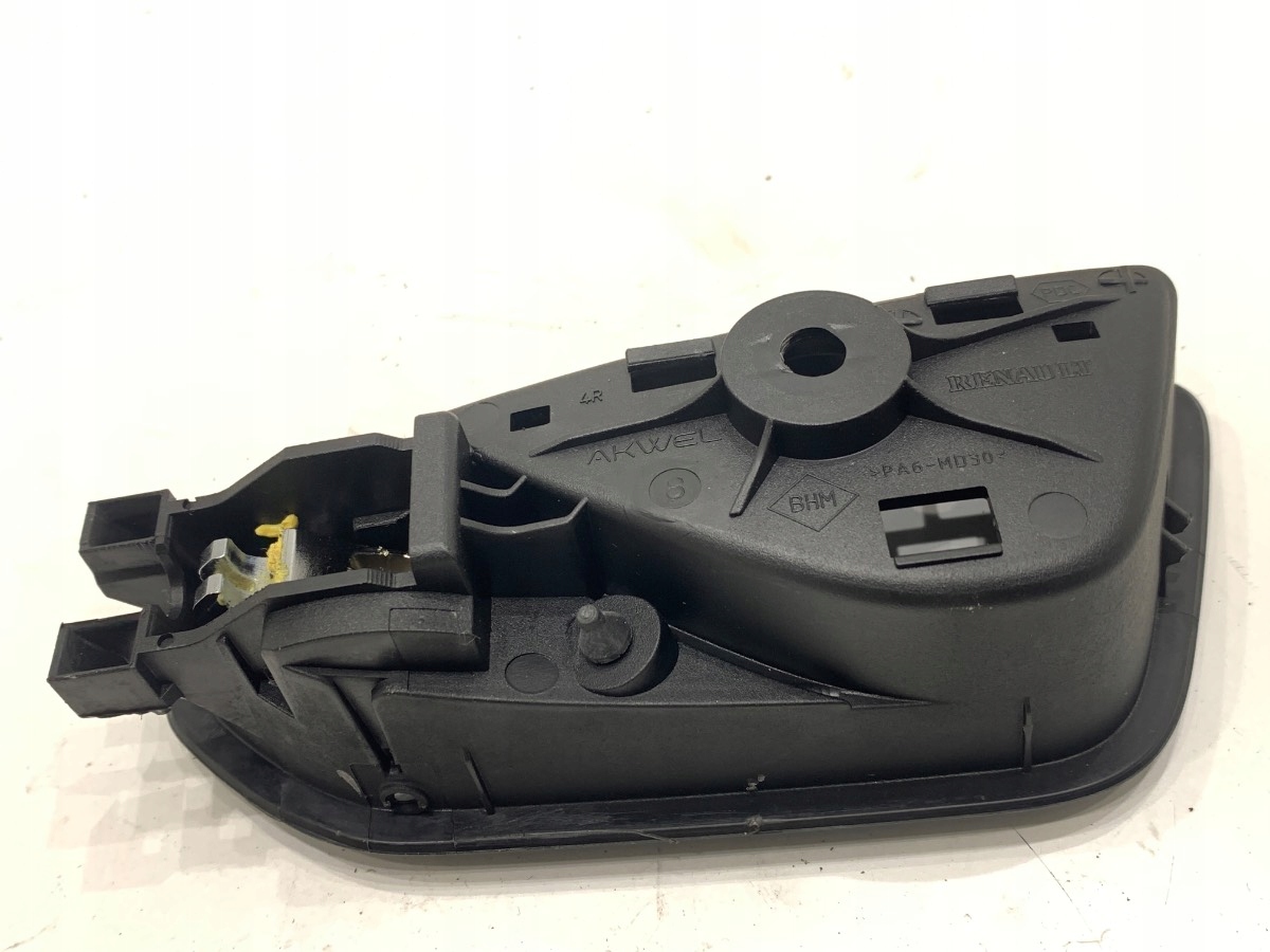 ручка двери внутренняя renault CAPTUR II 826721378R