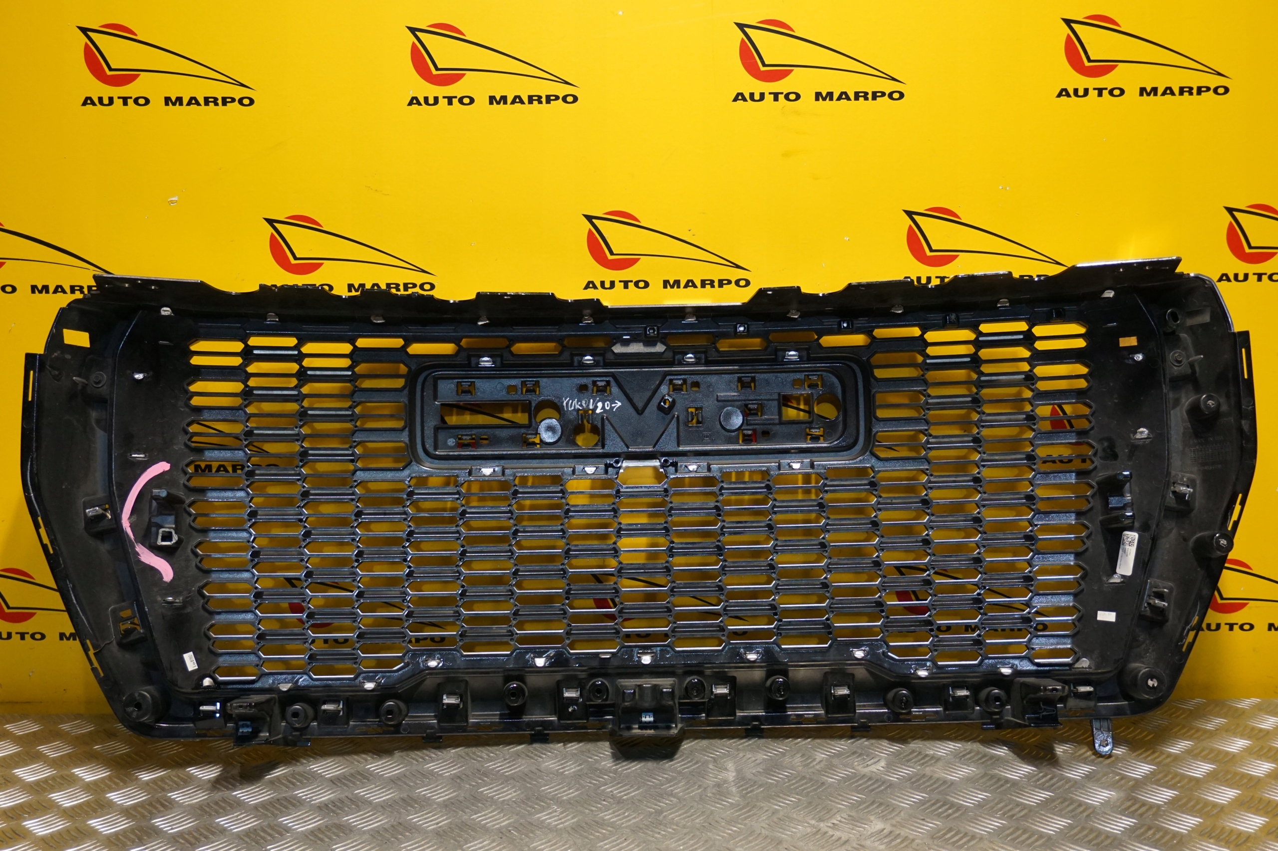 GMC YUKON DENALI 2021 - 2023 Atrapa Przód Grill 84835783 Strona zabudowy przód