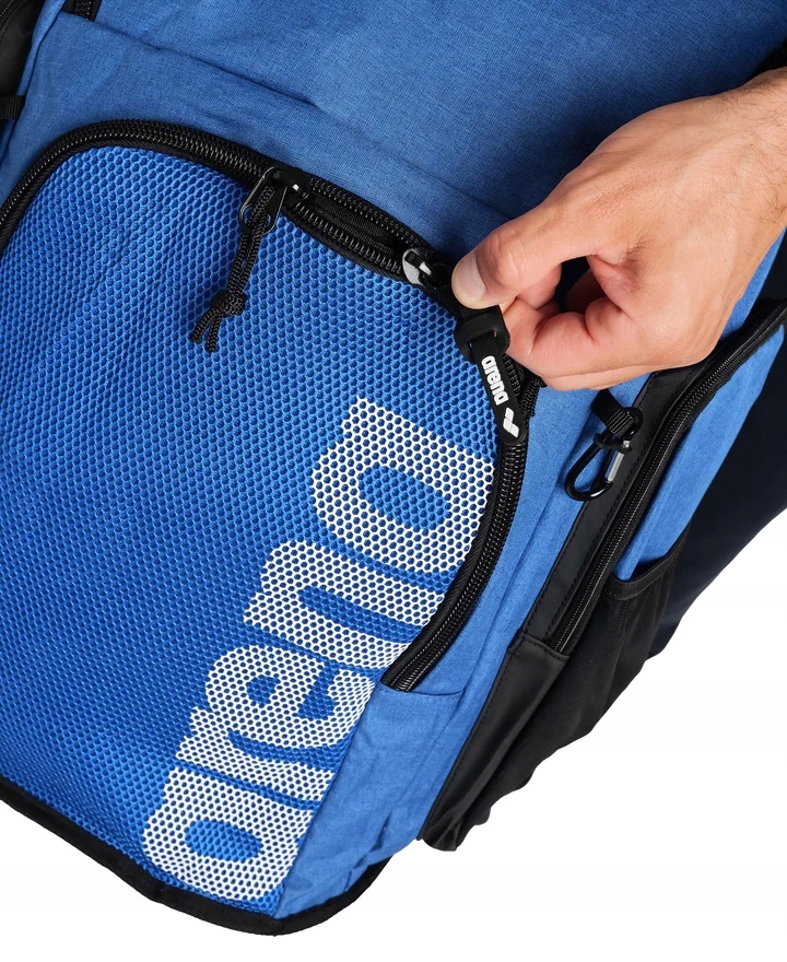 Plecak ARENA TEAM BACKPACK 45L - niebieski Kolor dominujący odcienie niebieskiego