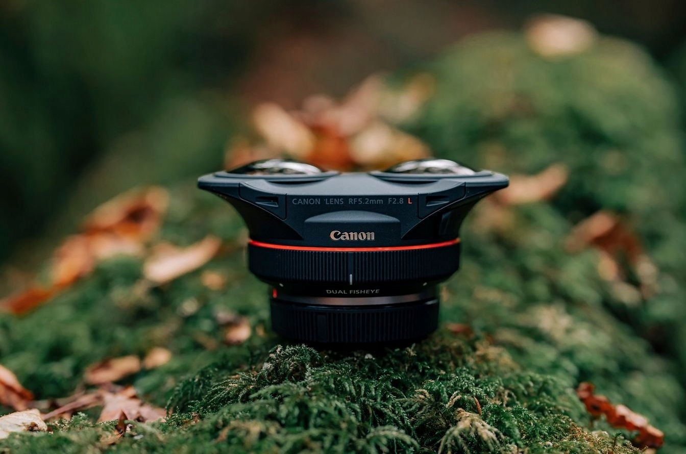 Об'єктив 3D VR Canon RF 5.2 mm f / 2.8 L подвійний Fisheye фіксований фокус тип