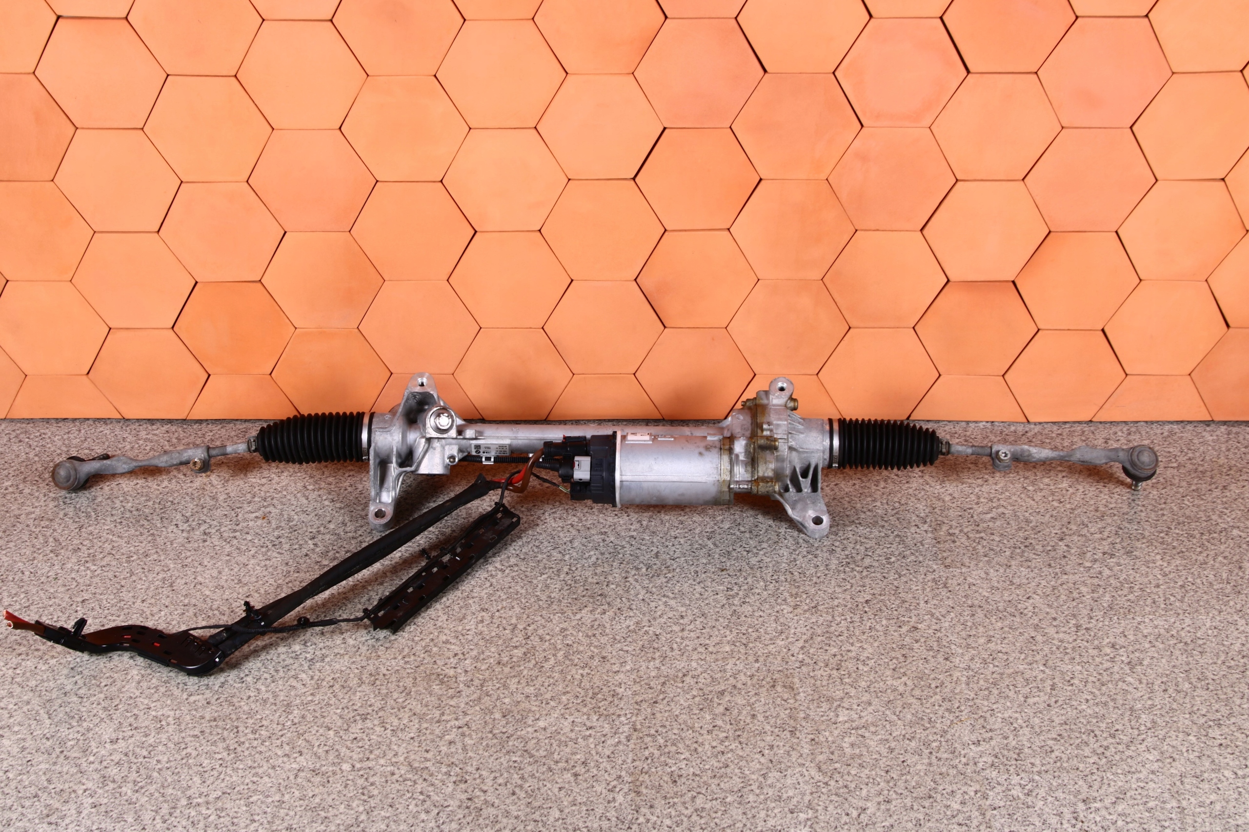 BMW G11 G12 X-DRIVE control drag rod servo steering 6885723