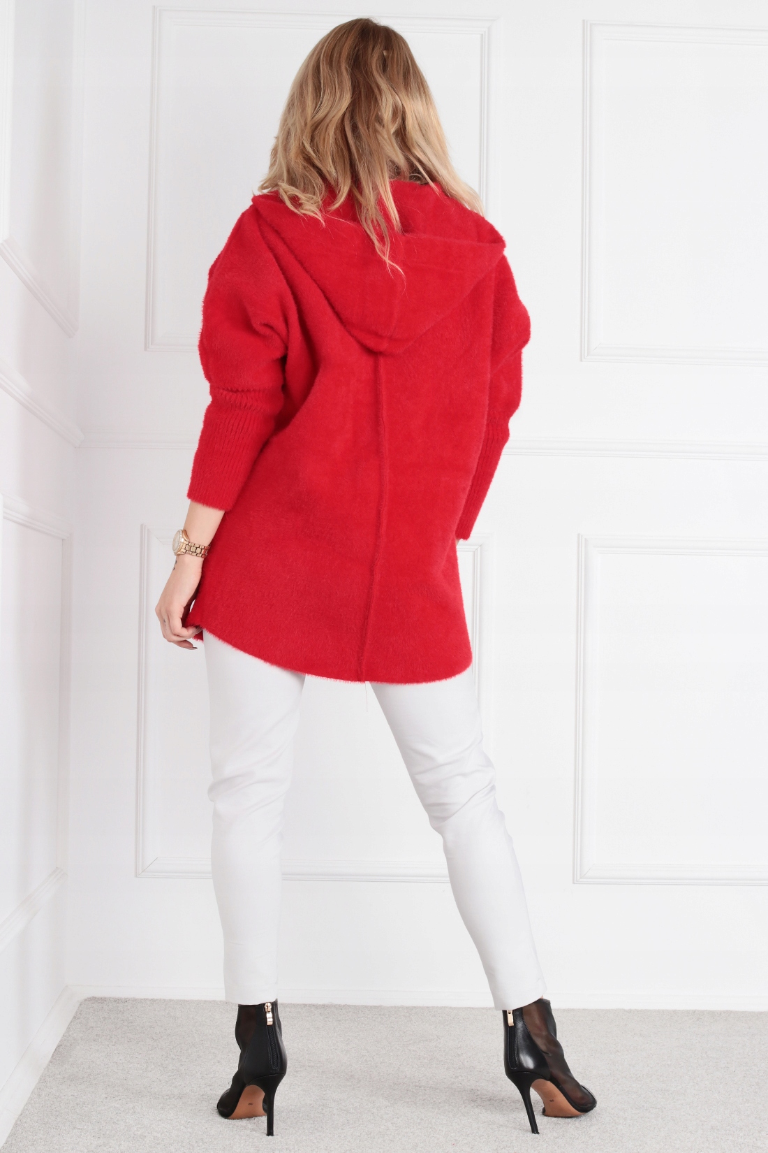 ALPAKA KRÓTKA KAPTUR CZERWONY 1946 Rozmiar uniwersalny