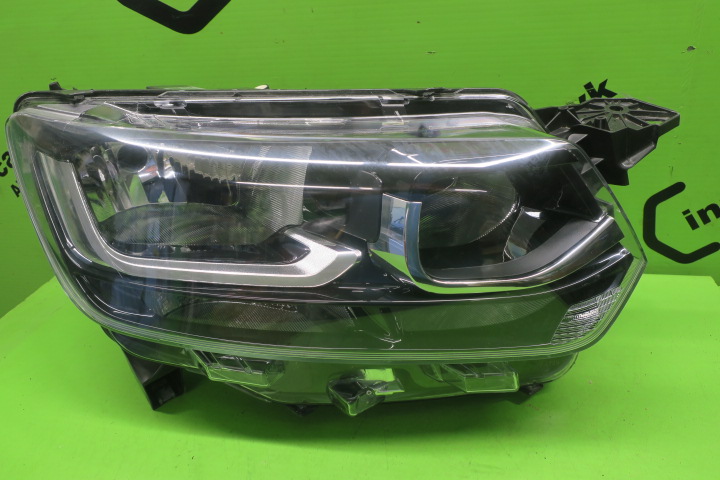 TOYOTA PROACE СІТІ VERSO ФАРИ ПРАВИЙ