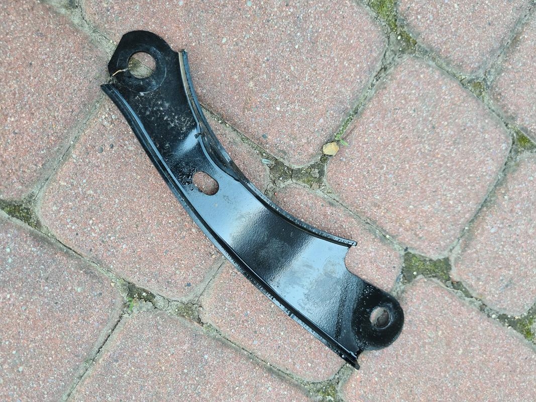 console sanek bracket Renault Captur II 2 35250R