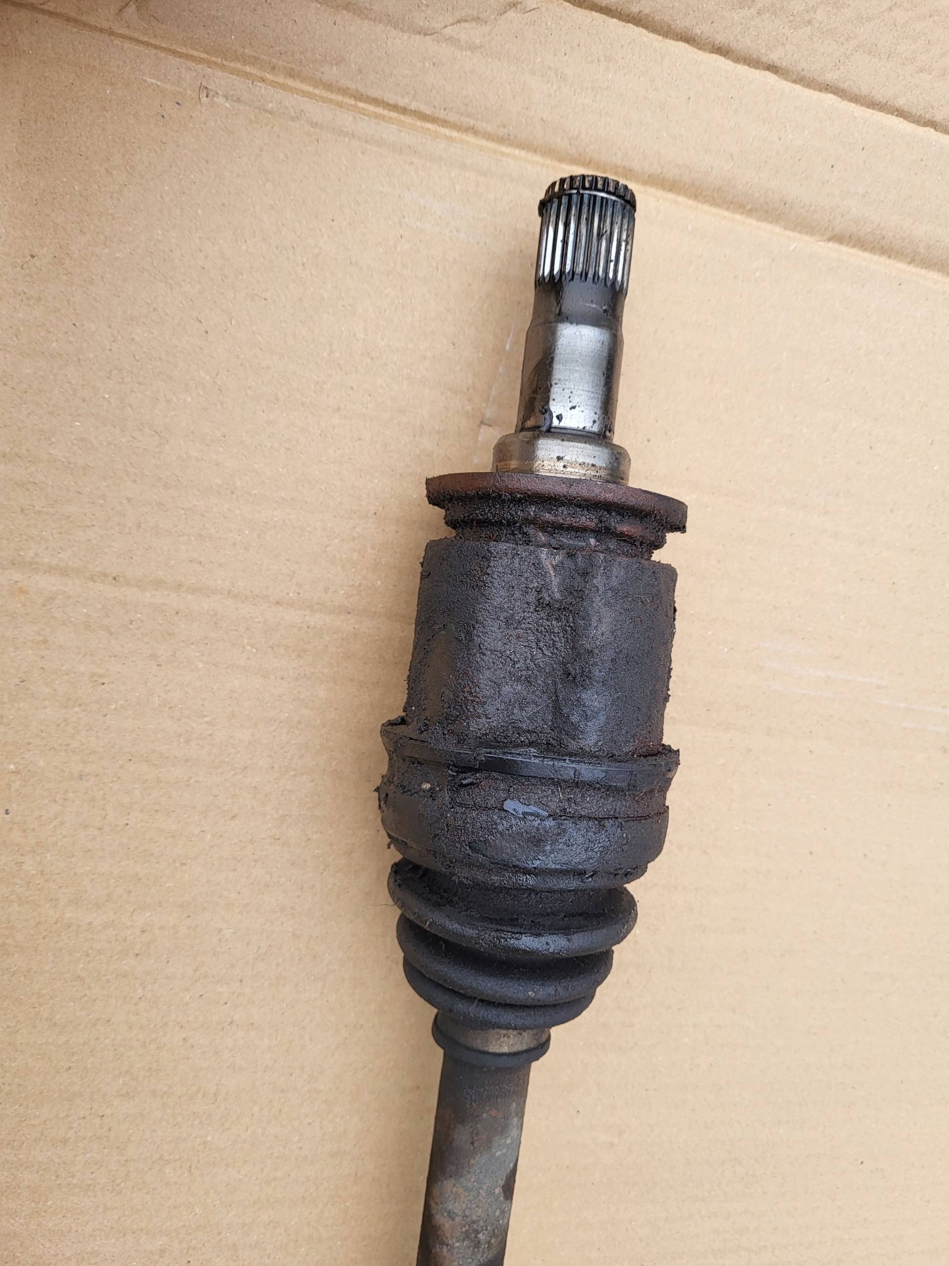semi-axis left rear part MITSUBISHI OUTLANDER II 2.0 DID
