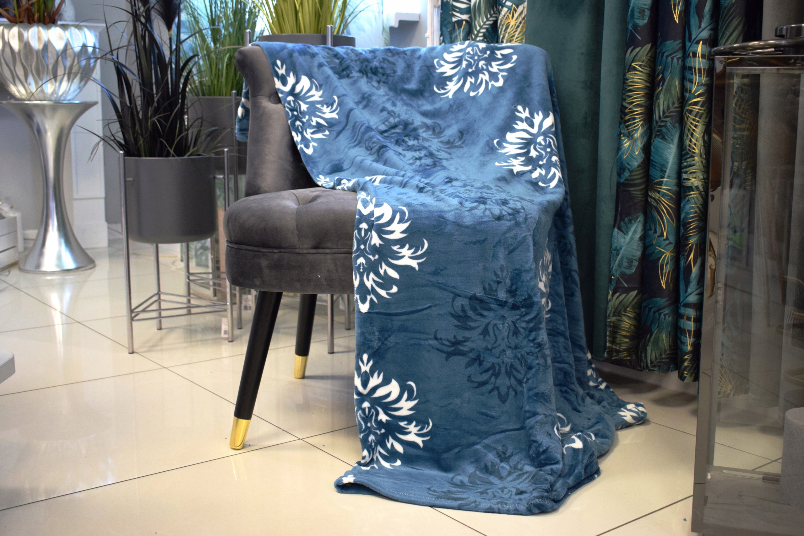 MIĘKKI KOC NARZUTA PLED MIKROFIBRA 160x200cm WZORY KOLORY Wymiary 160x200cm