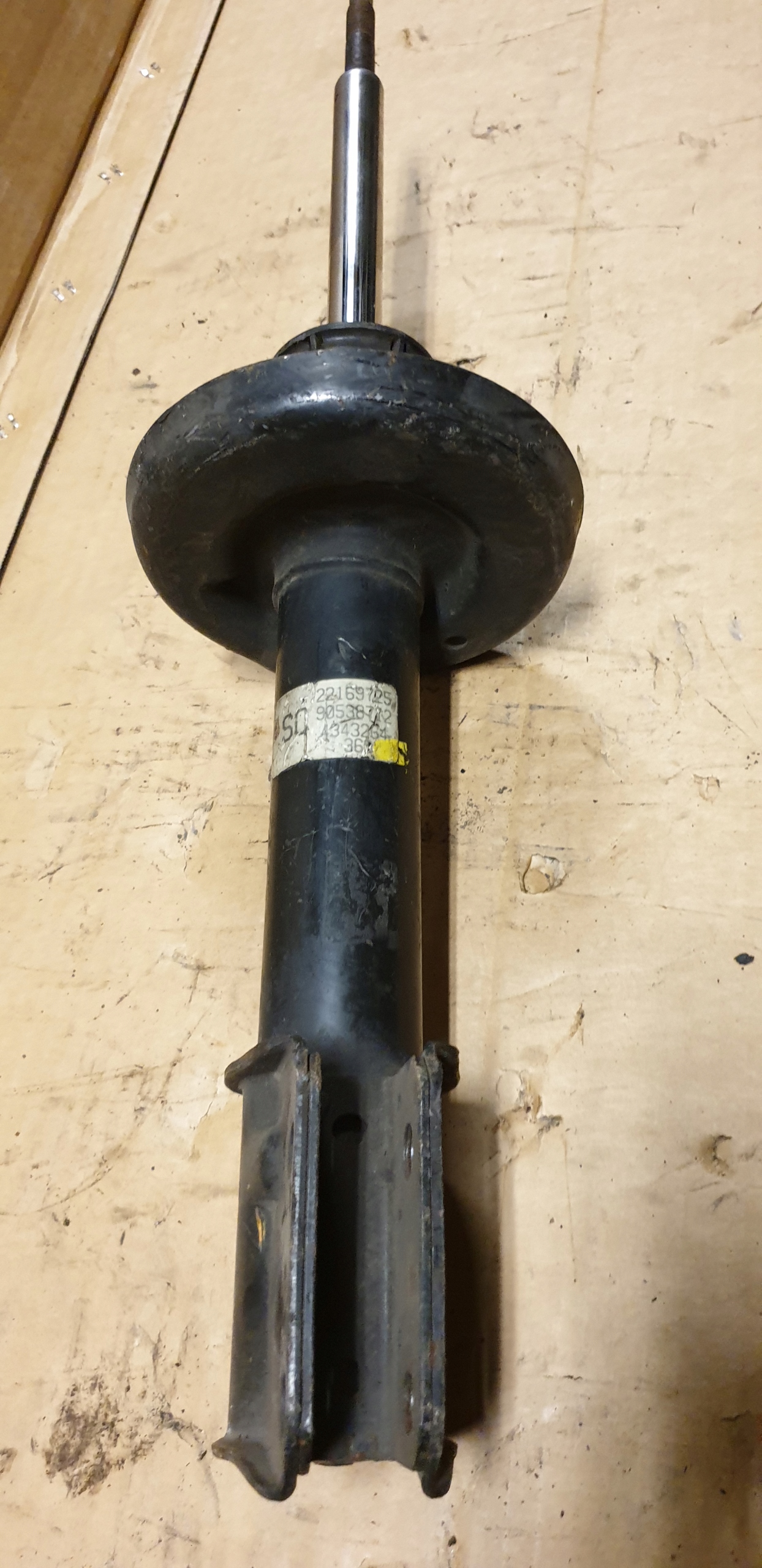 shock absorber right front OPEL CORSA B original