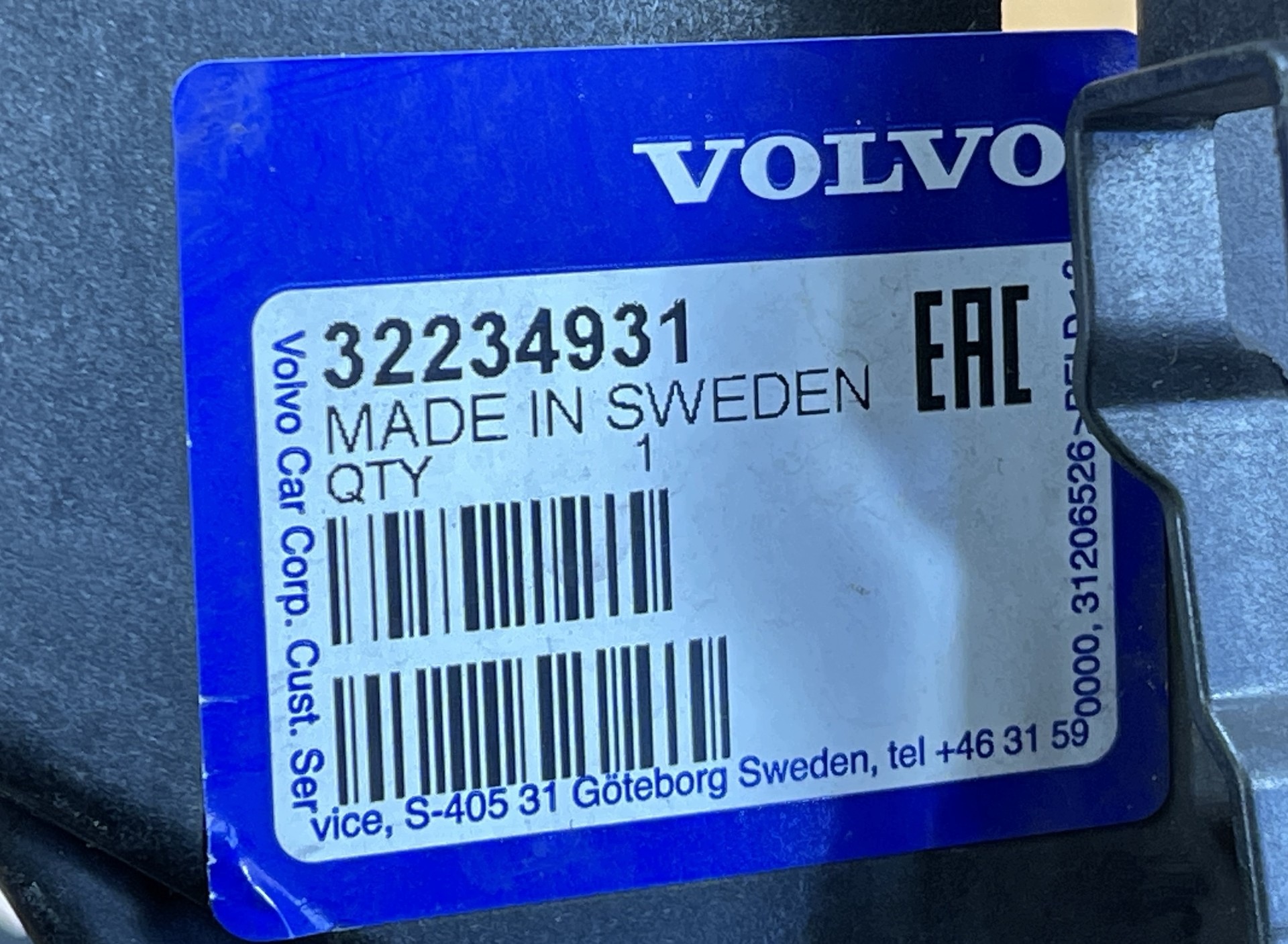 VOLVO XC60 II 2017- support console holder of a bumper front left 32234931