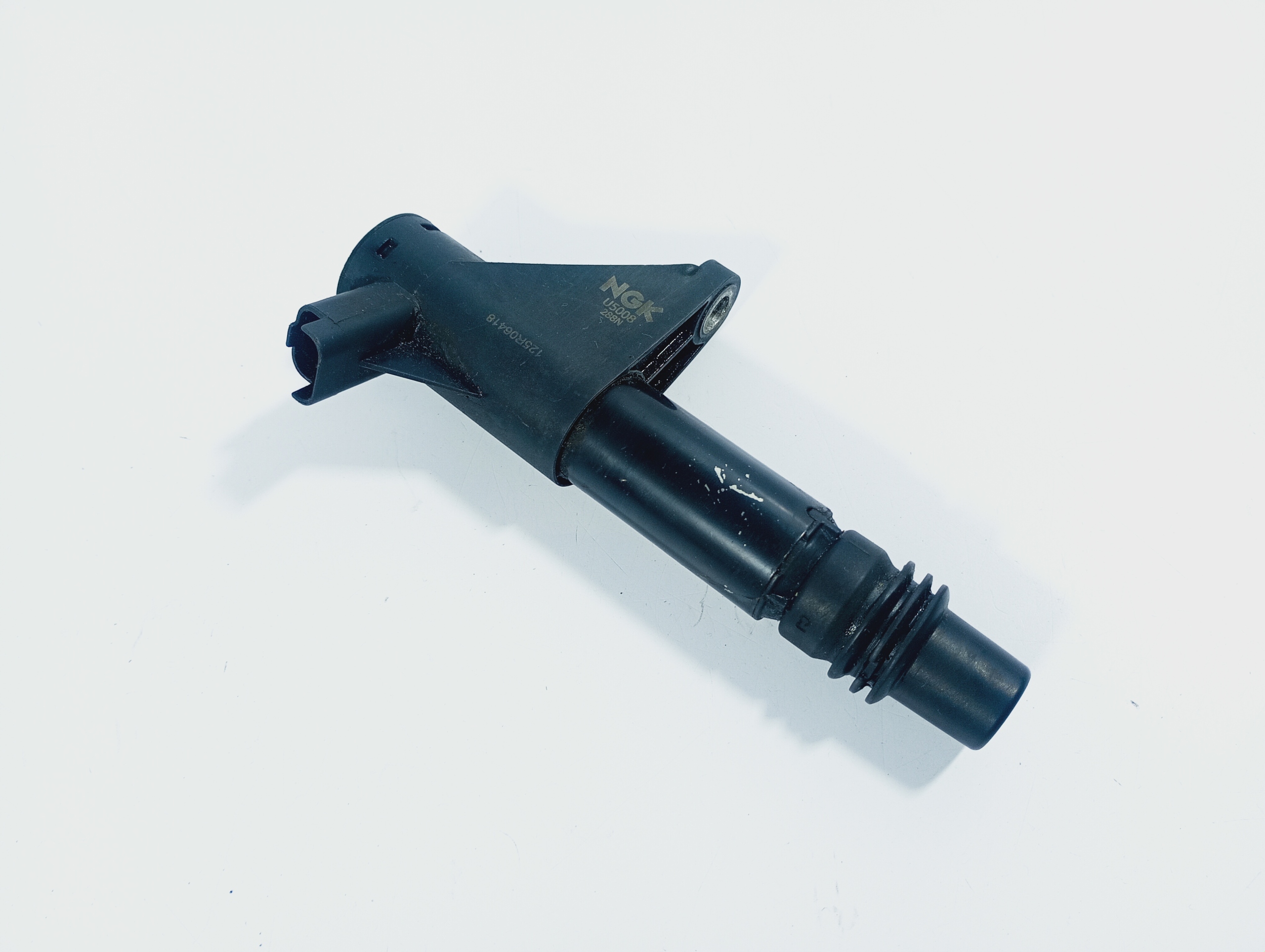 coil ignition OE NGKU5008 Peugeot 607 00-04
