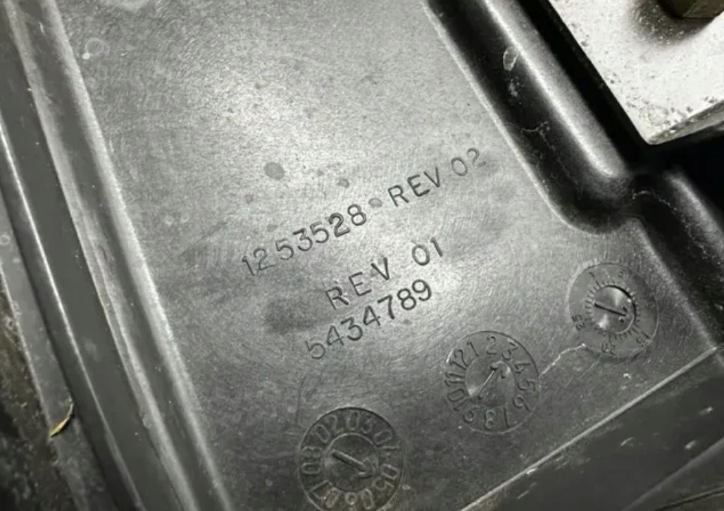 Bagażnik przód kufer Polaris Trail Boss 330 Magnum Sportsman 5434789 Dopasowanie do pojazdu produkt dedykowany