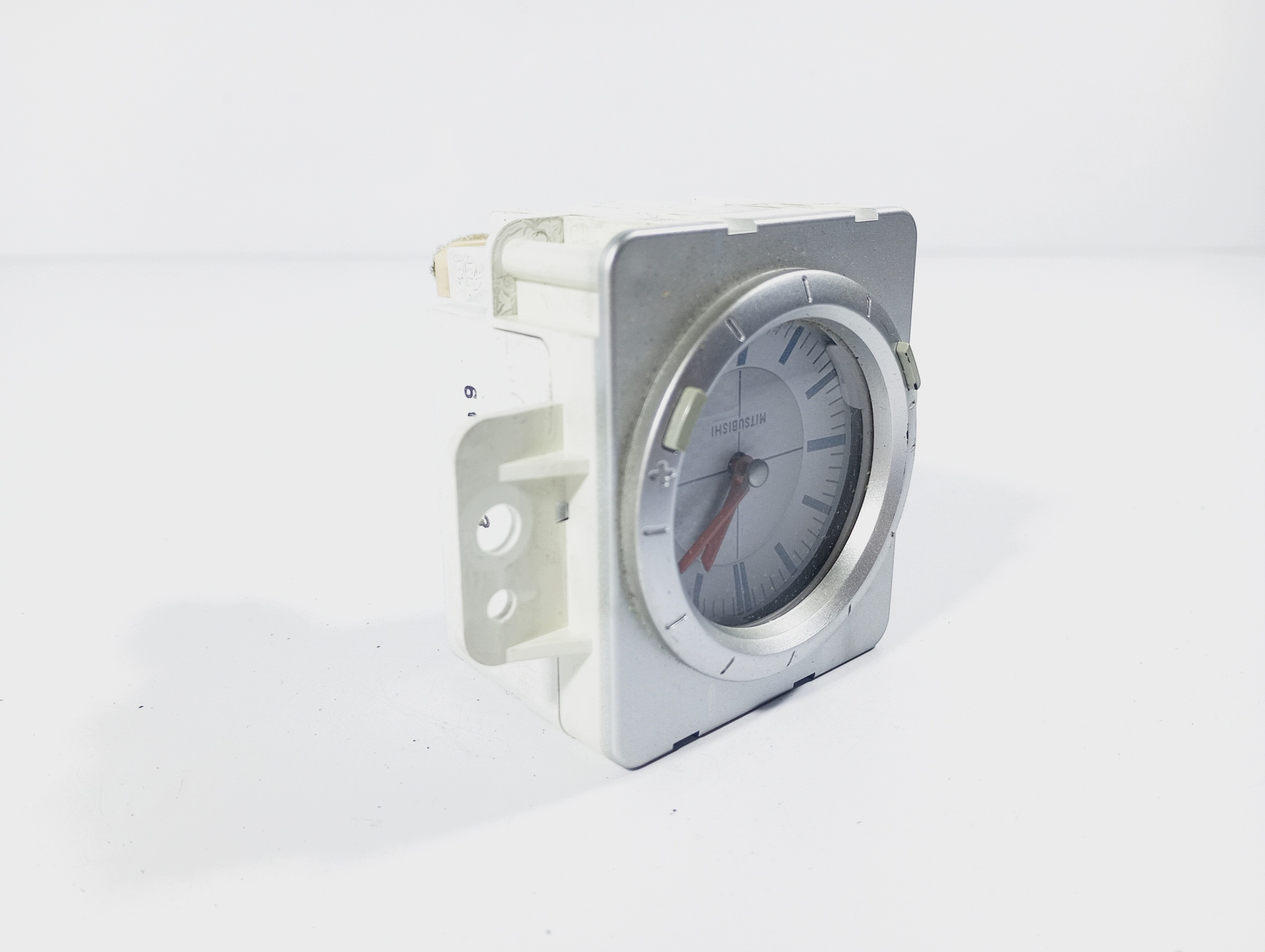 clock clock OE MR979796 MITSUBISHI Outlander 1 and 03-06