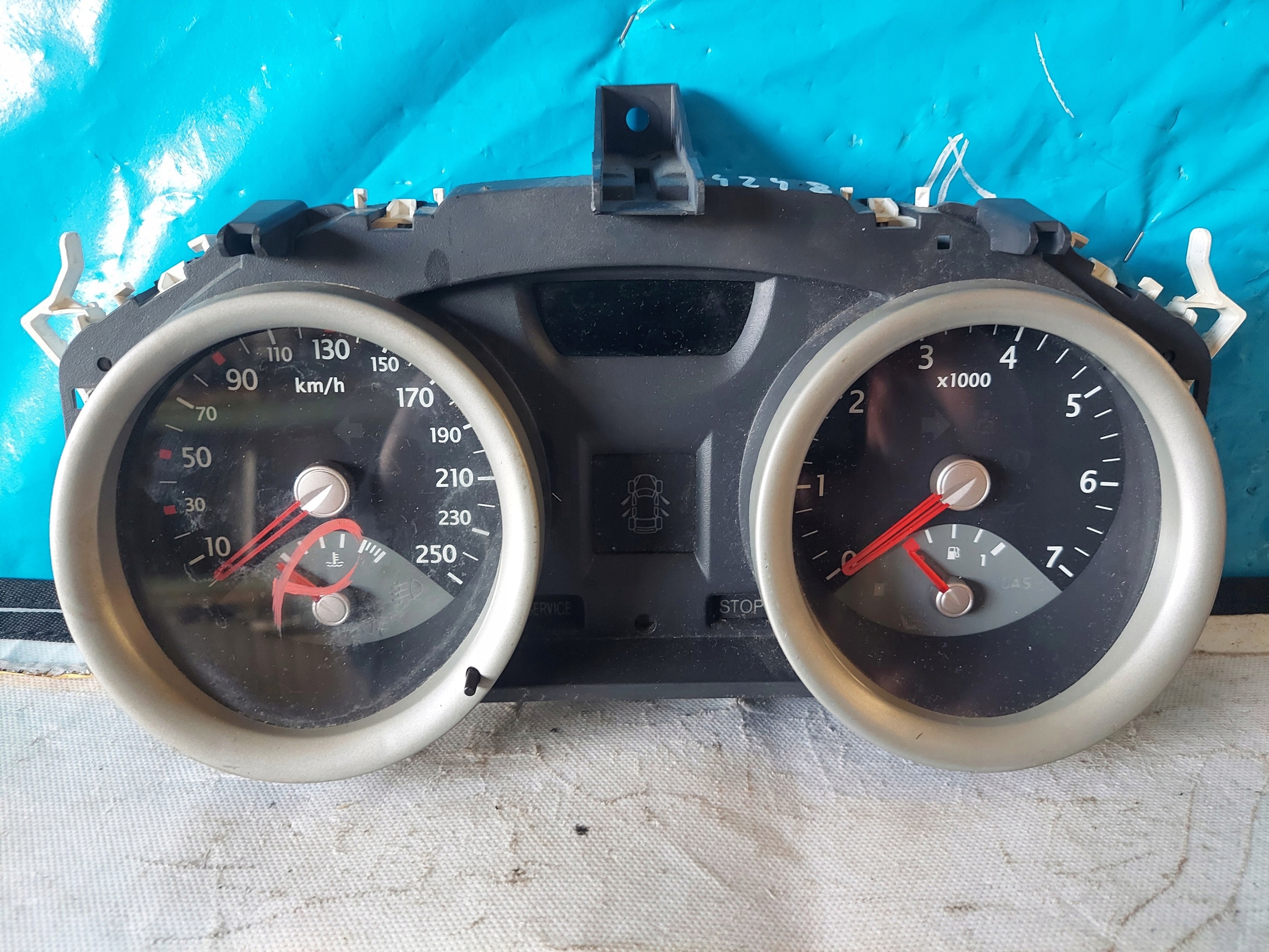 dials clock MEGANE II 1.6 16V 8200364007