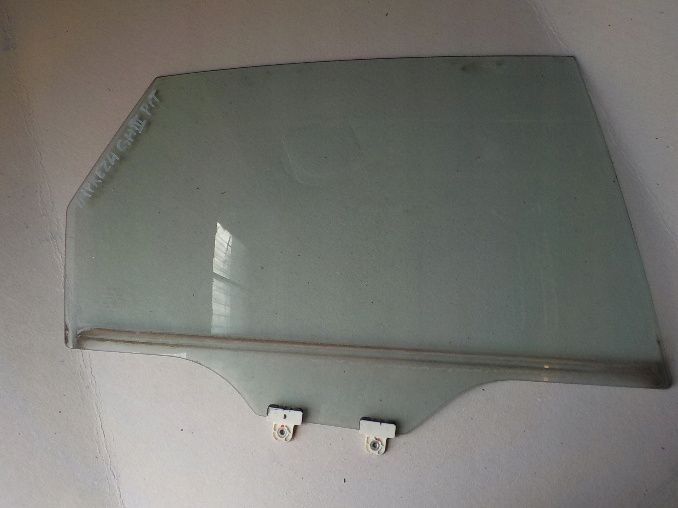 window right rear part subaru impreza GH 2010r