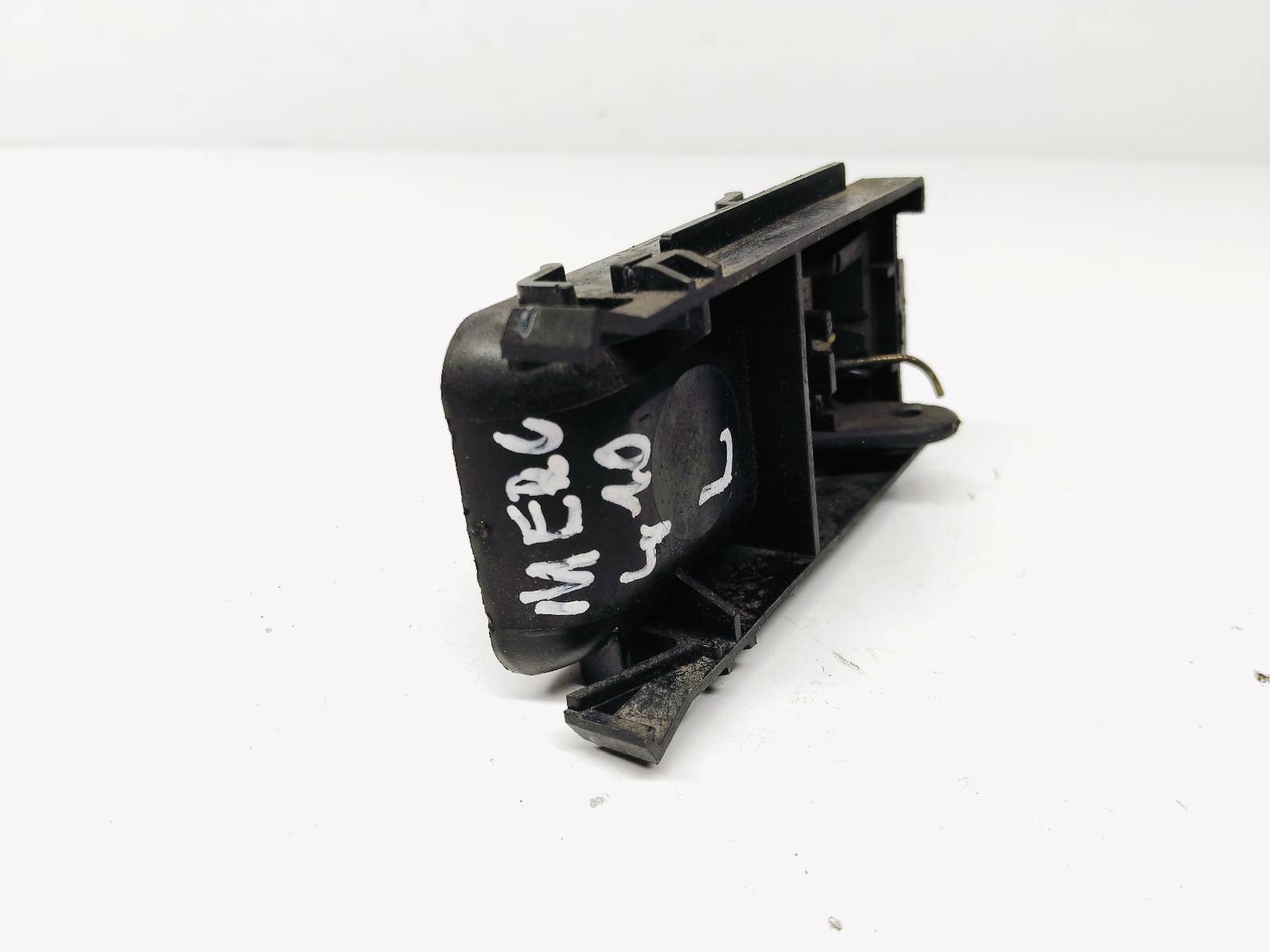 handle inner left front MERCEDES-BENZ 410 2.3 ORG 89r