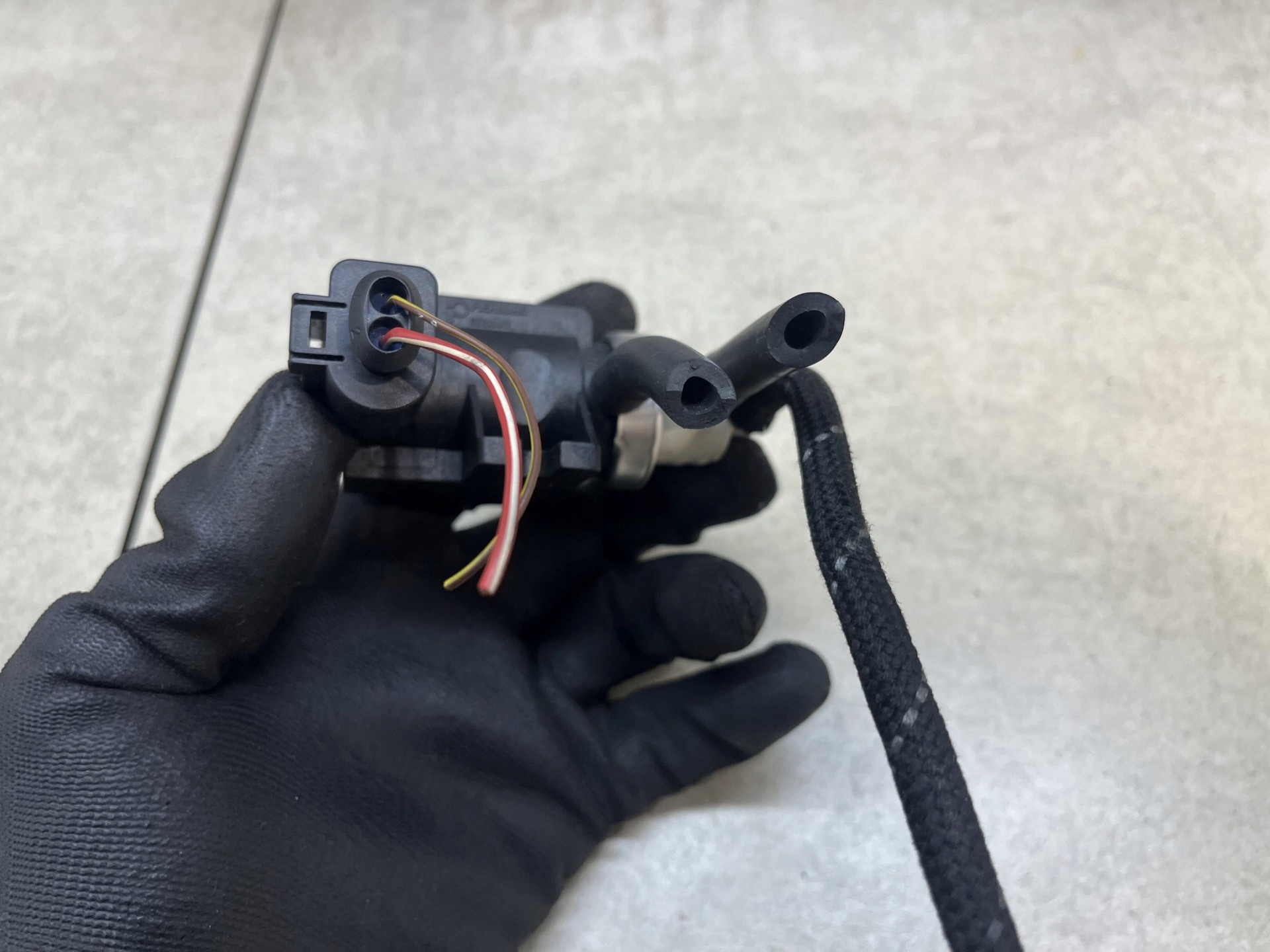 Sensor Unterdruck AUDI A4 B6 2.5 TDI 1J0906627B