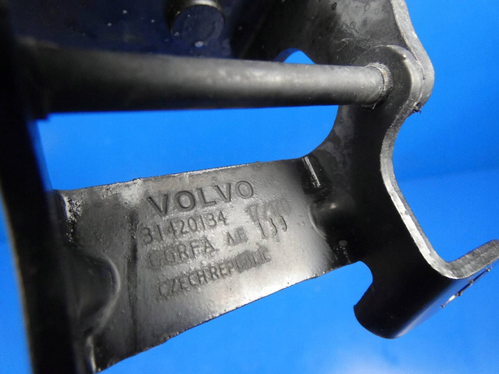 VOLVO XC60 II 17- hinge bonnet boot right rear part