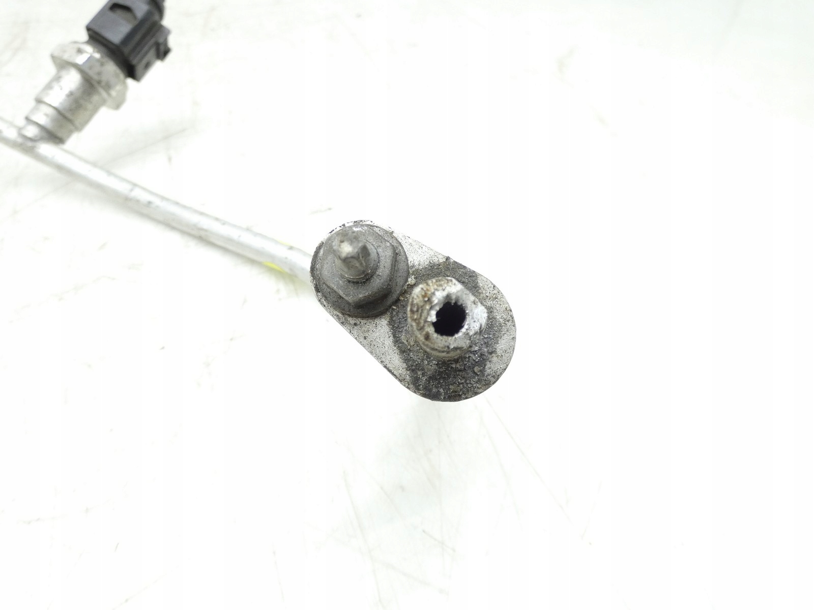 vezetö tömlö RURKA a klímának AUDI A3 8V VW GOLF VII 5Q0816741C