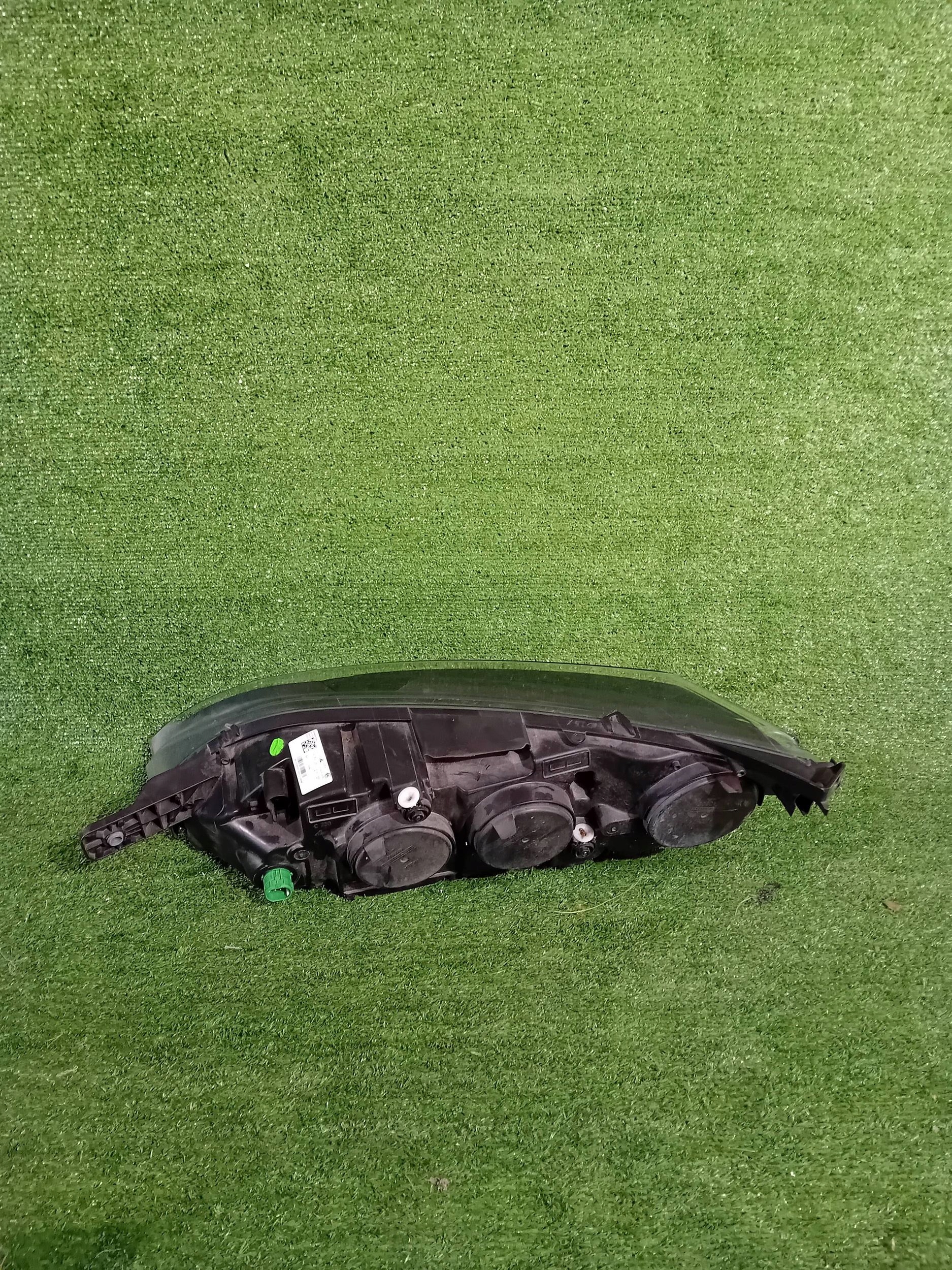 REFLEKTOR right front FIAT DUCATO BOXER JUMPER 14- CIEMNY NR.851