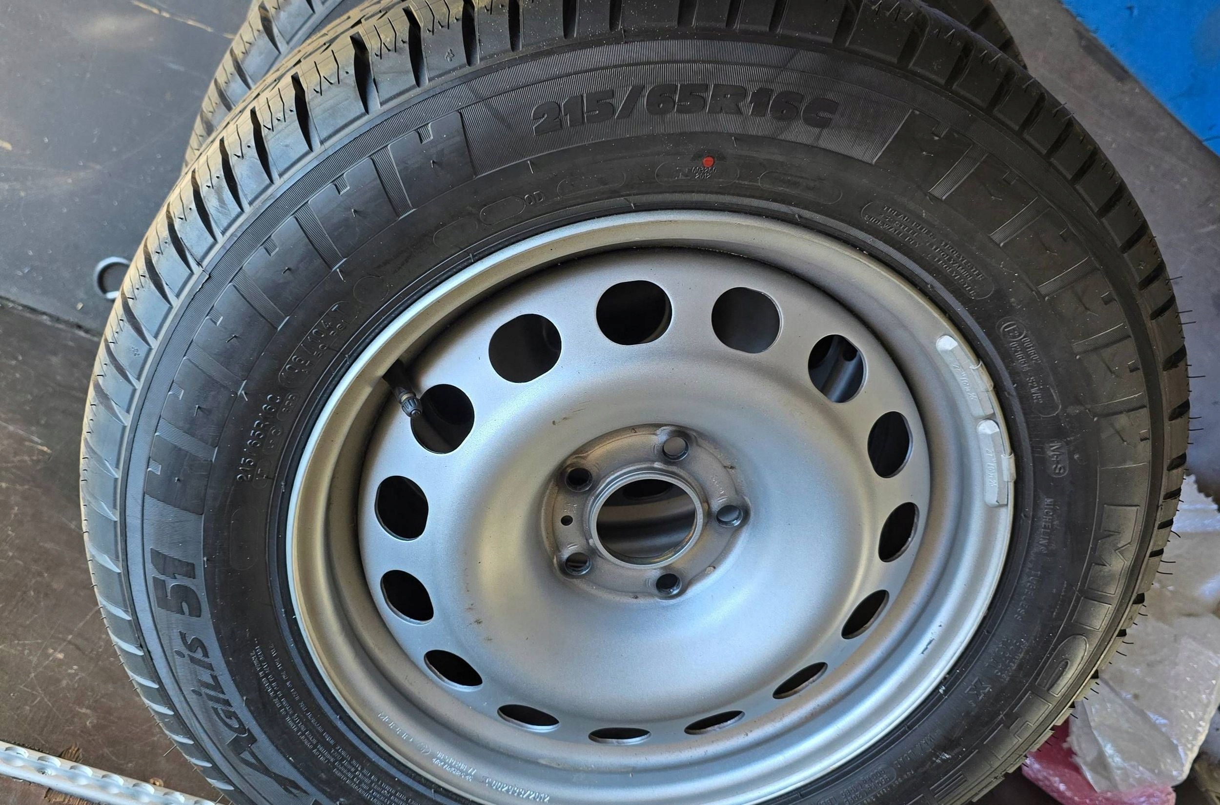 Citroen Jumpy Komplet tyres summer C R16