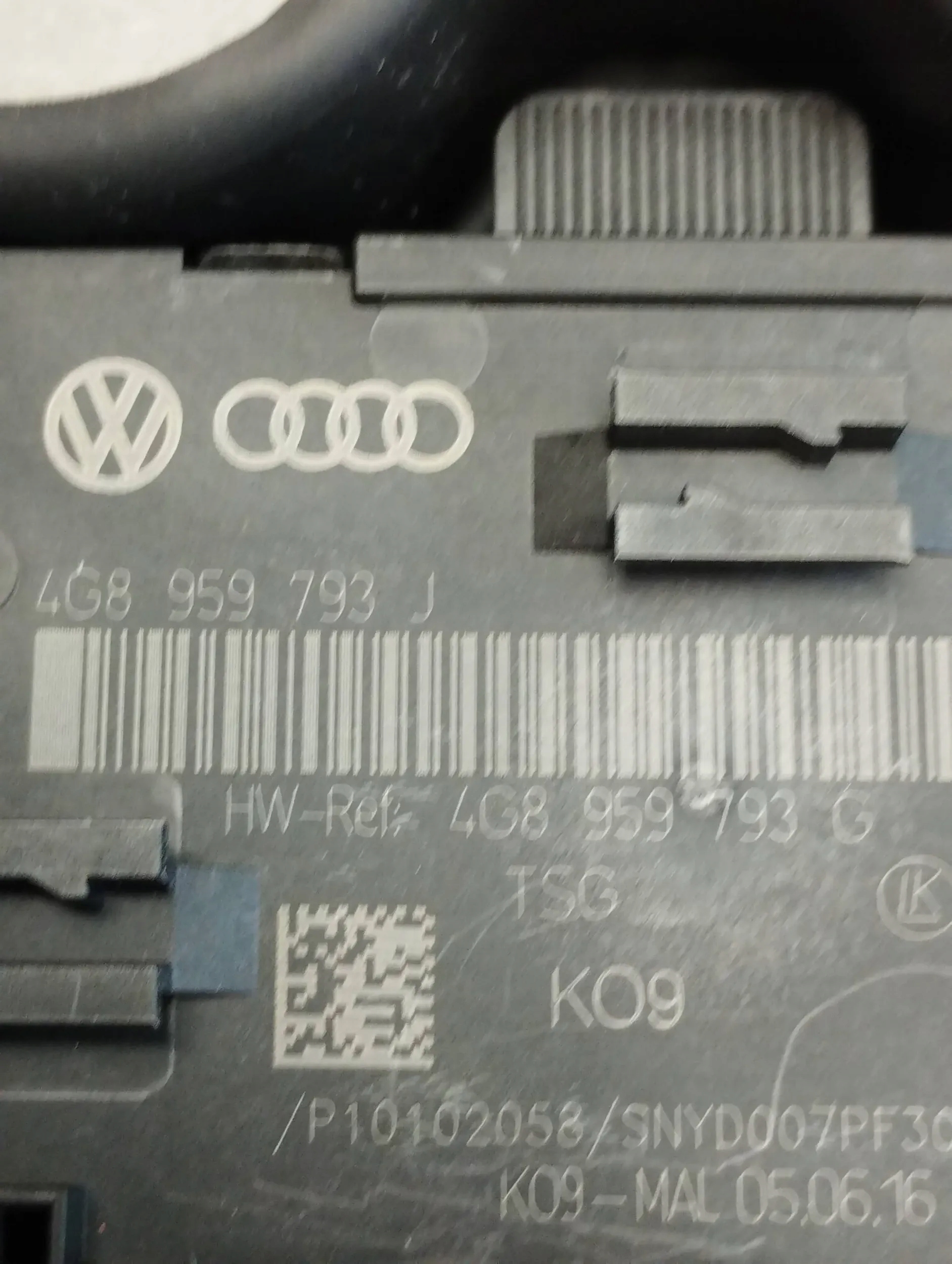 Audi A6 C7 4G module door left front 4G8959793J