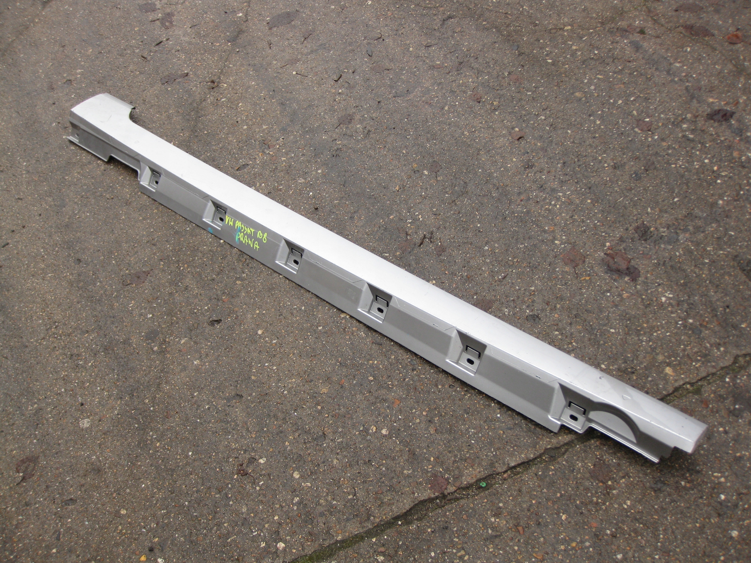 VW PASSAT B8 moulding threshold right 3G0853858