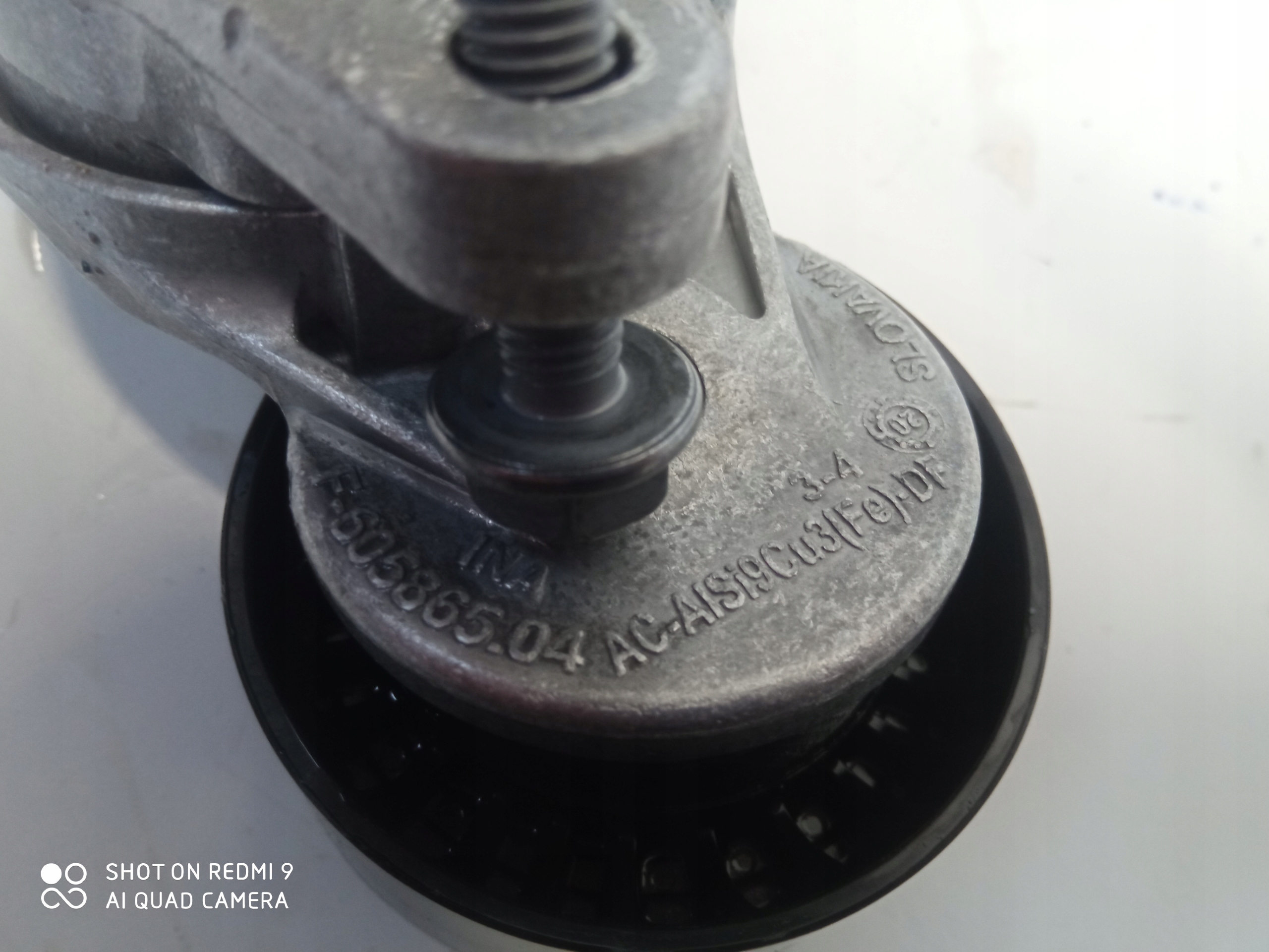 VIVARO 3 PROACE Spanner Riemenspanner Spannelement 1,5