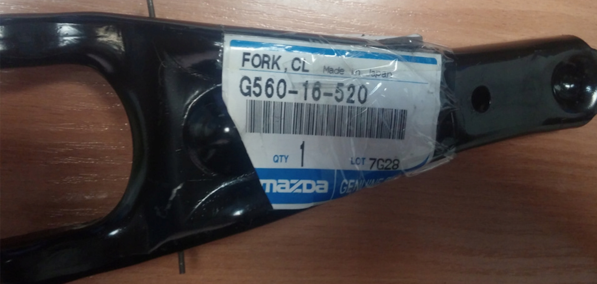 WIDEŁKI SPRZĘGŁA ŁAPA OE MAZDA 323 626 6 PREMACY