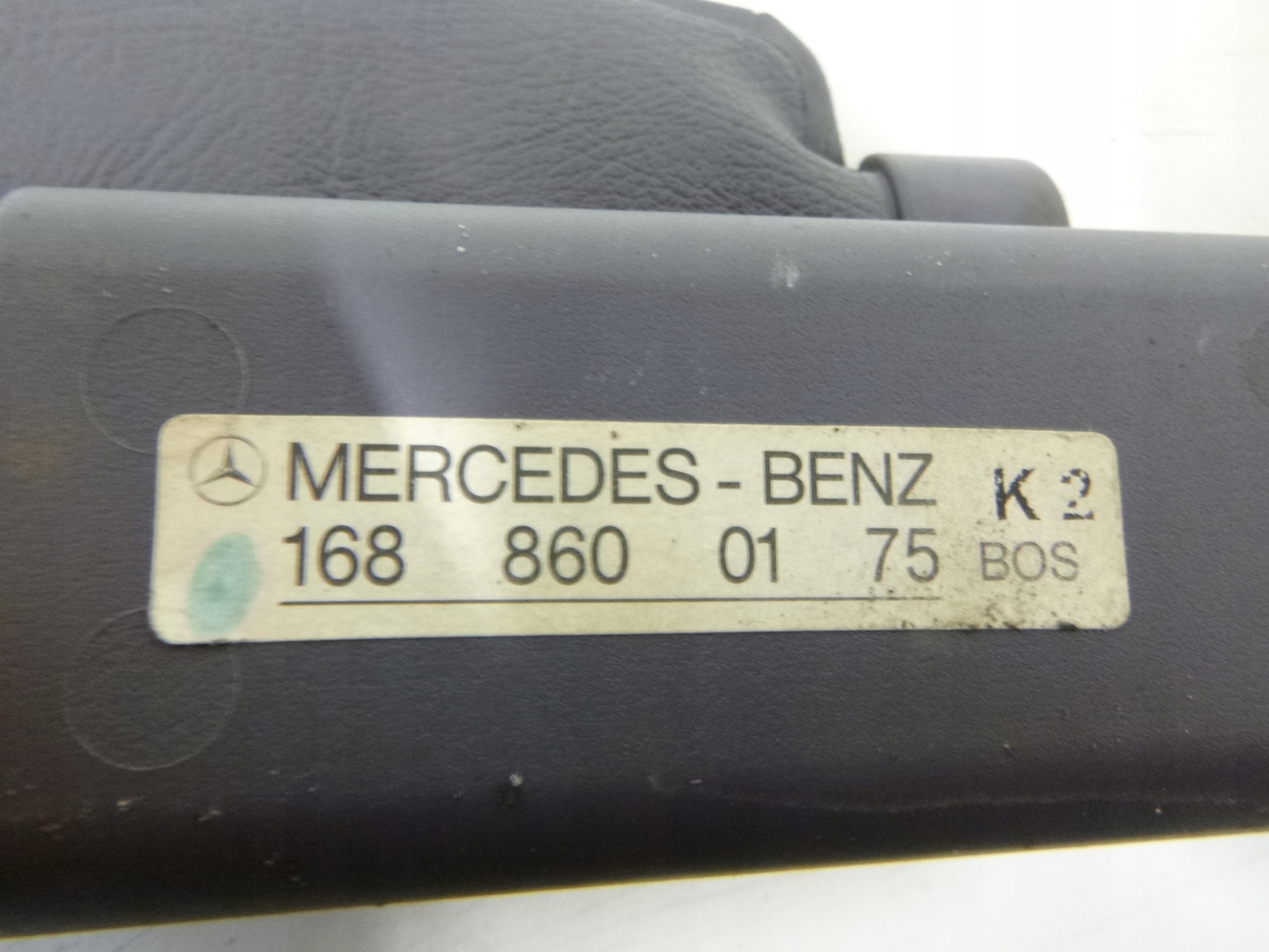 blinds boot Mercedes W168 1997 - 2004