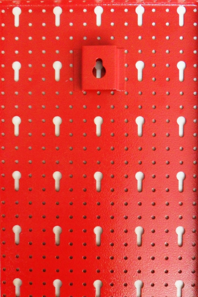 Настенная доска для гаражной мастерской