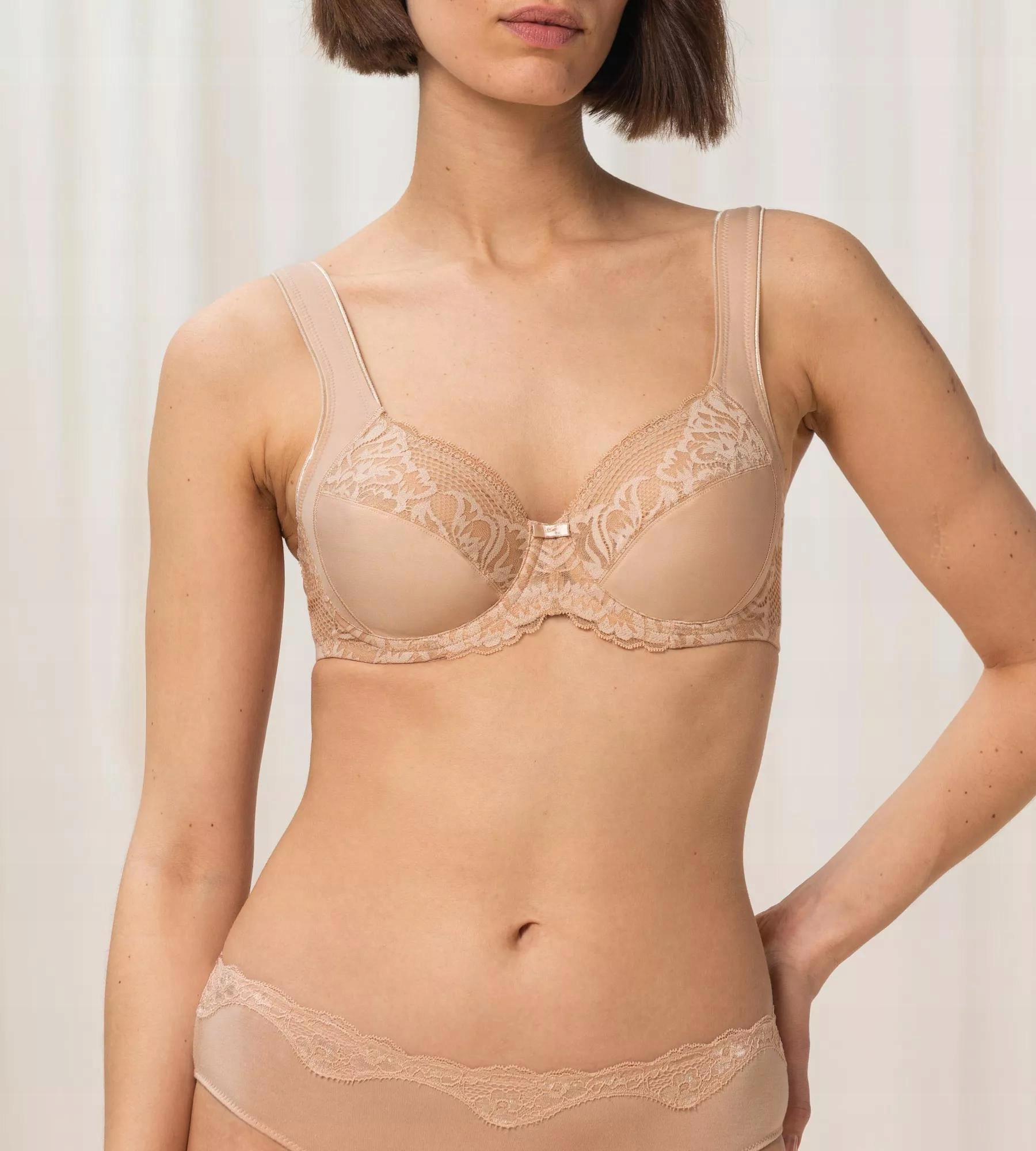 Triumph měkká podprsenka Modern Lace+Cotton W02 90F